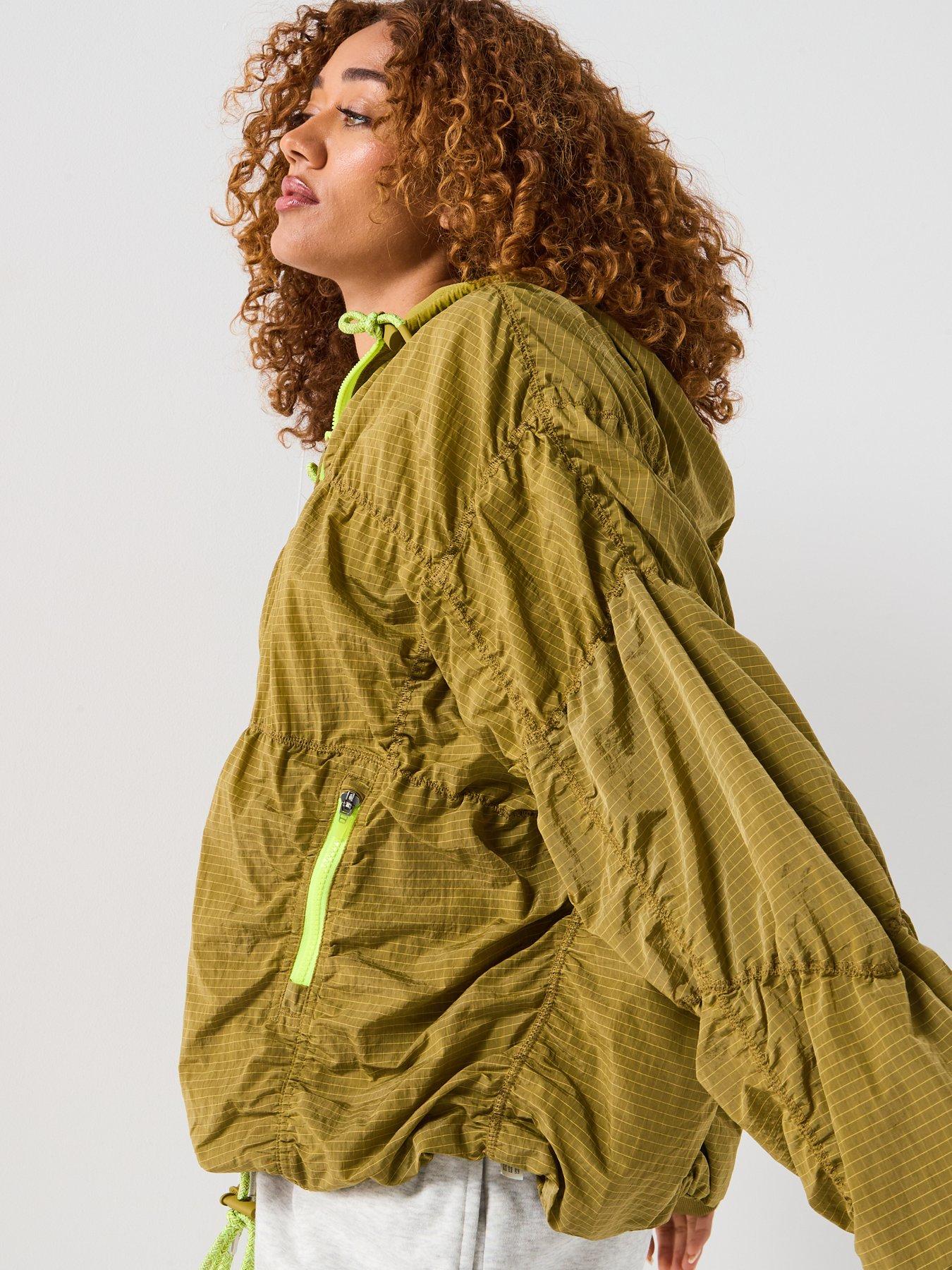 Image 6 of 6 of FP Movement Womens Training Light Packer Hike 1/4&nbsp;Zip&nbsp;Jacket- Green