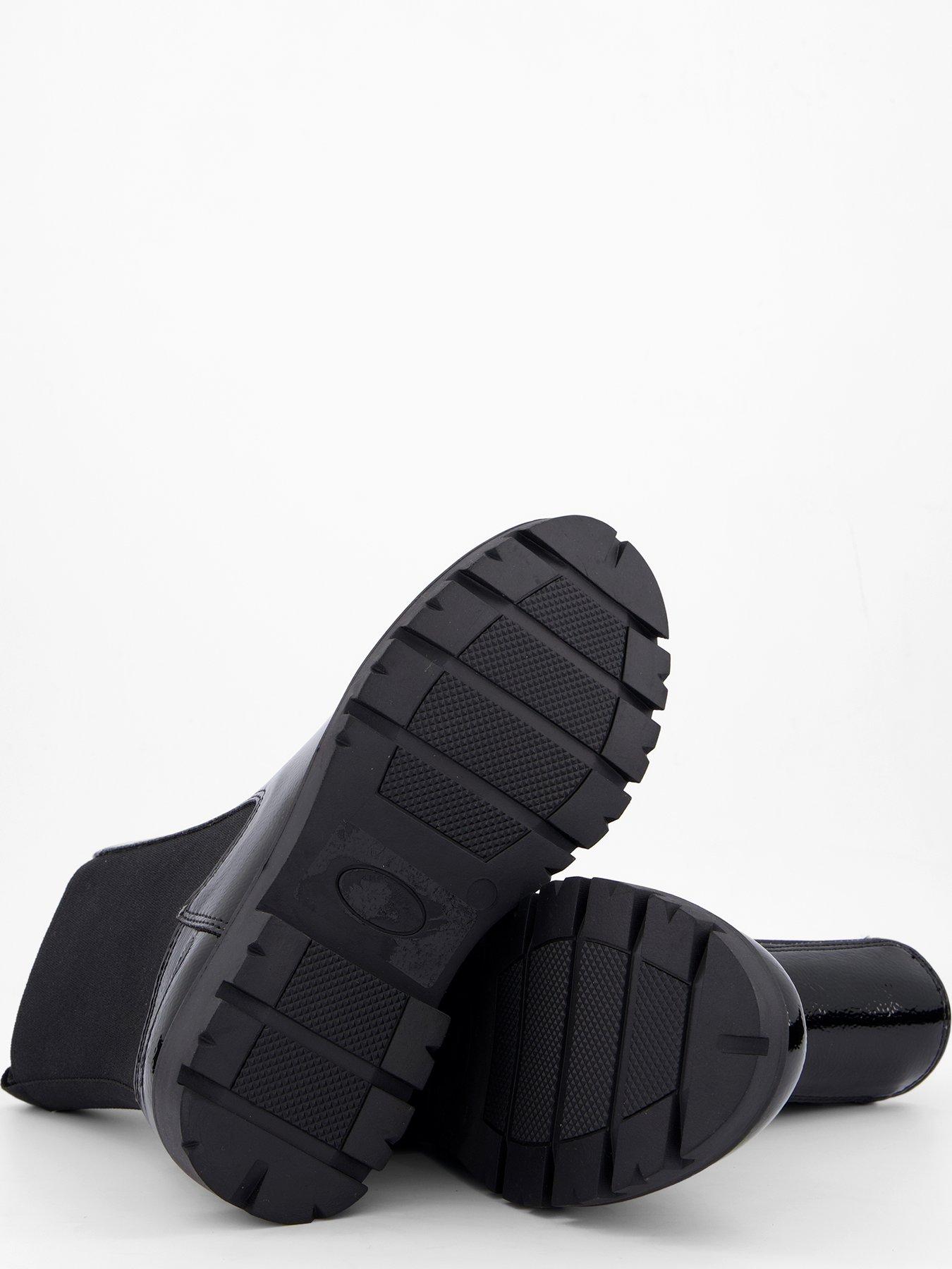 Image 4 of 7 of The Very Collection Girls Patent Chelsea Boots - Black