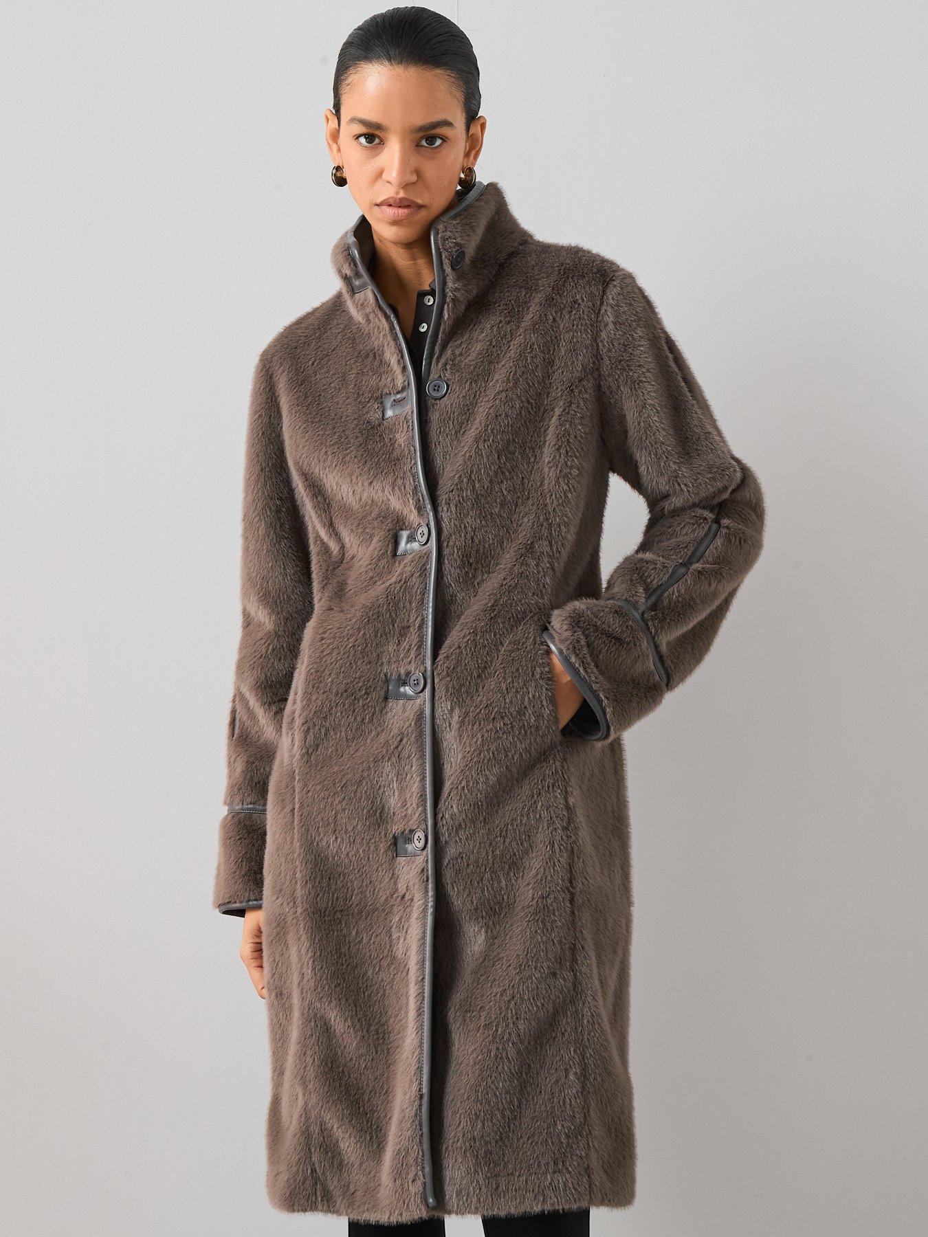 undefined Luxe Faux Shearling Coat - Mink