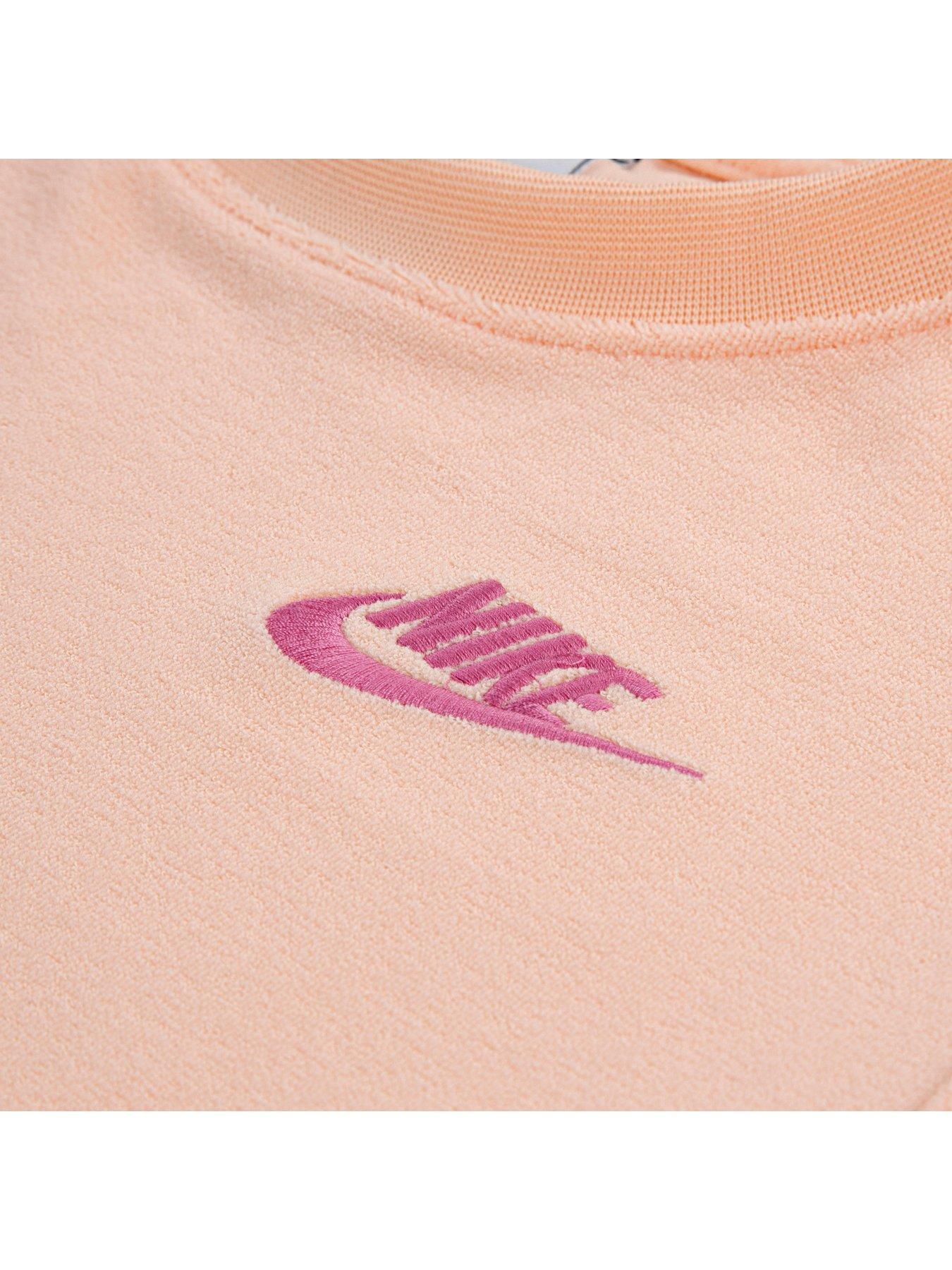 Image 4 of 4 of Nike Kids Girls Towel Shorts And T-Shirt Set - Pink
