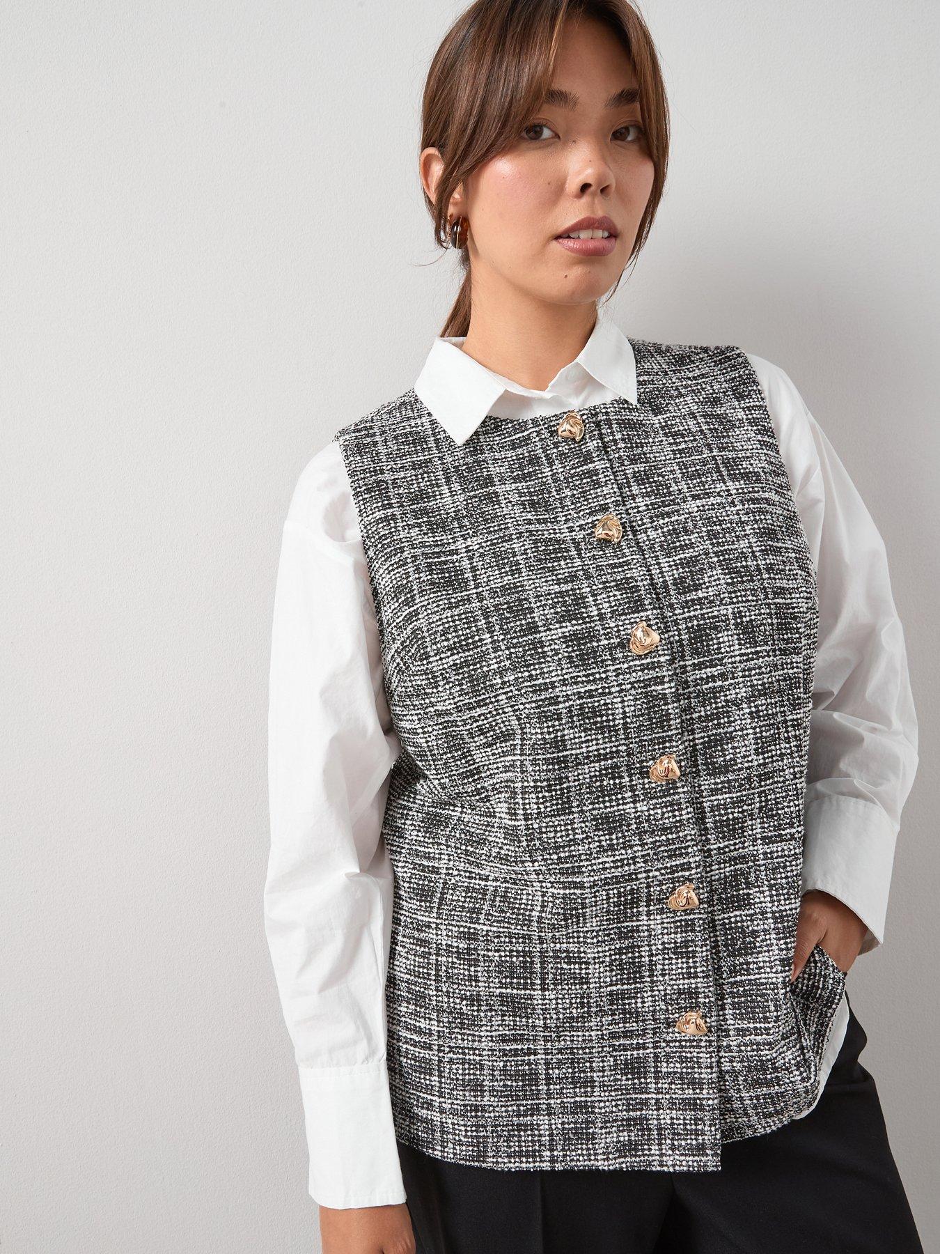 Image 6 of 6 of V by Very Curve Boucle Waistcoat - Black