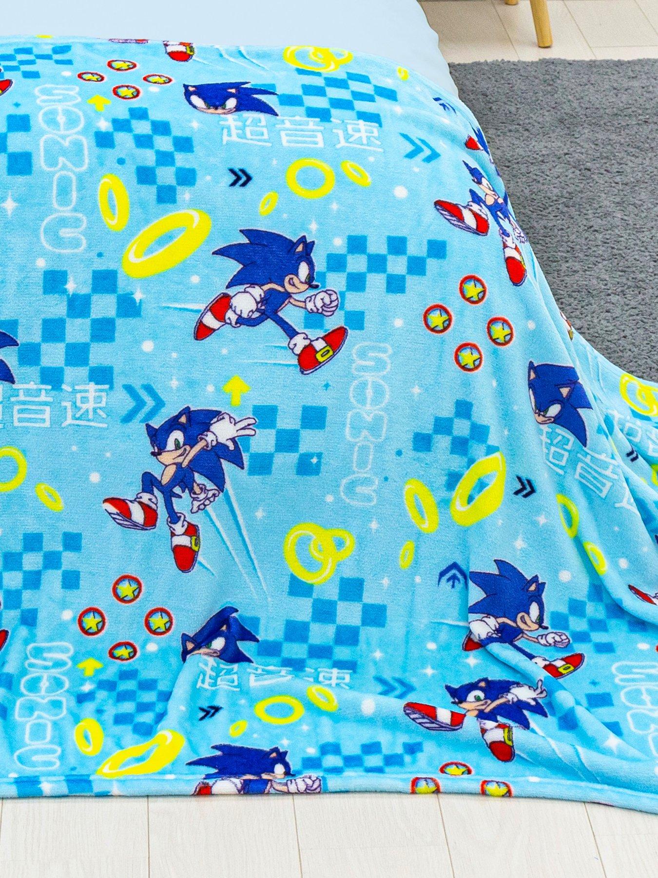 sonic-the-hedgehog-geo-rotary-fleece-blanket