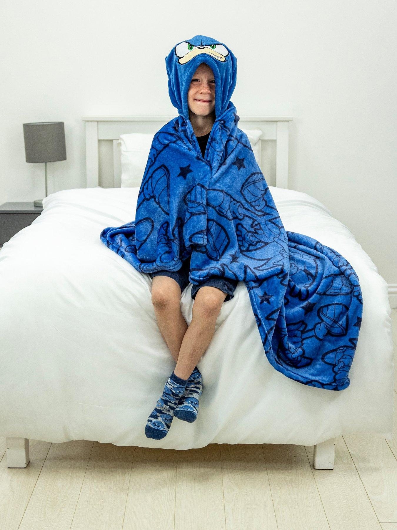 sonic-the-hedgehog-sonic-the-hedgehod-grin-hooded-fleece-blanket