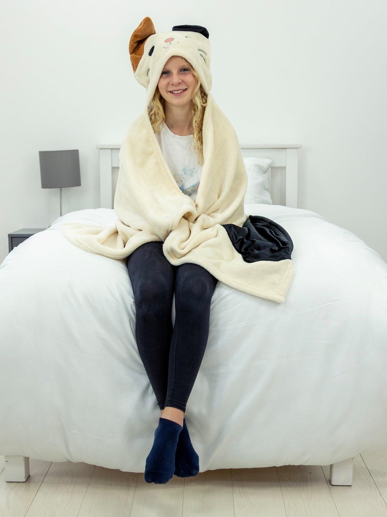 squishmallows-camcat-3d-hooded-fleece-blanket