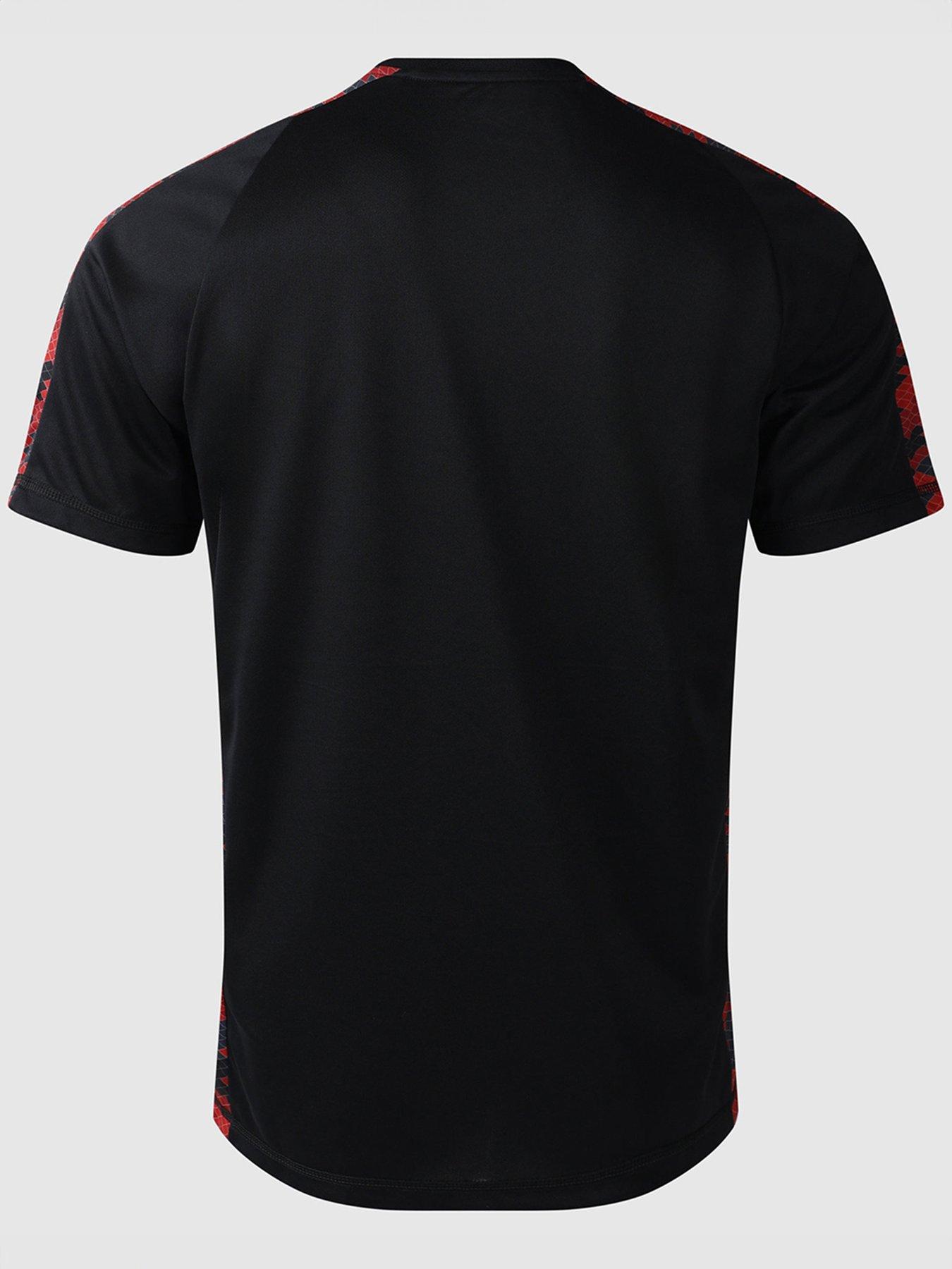  image of umbro-mens-football-pro-training-active-jersey-black