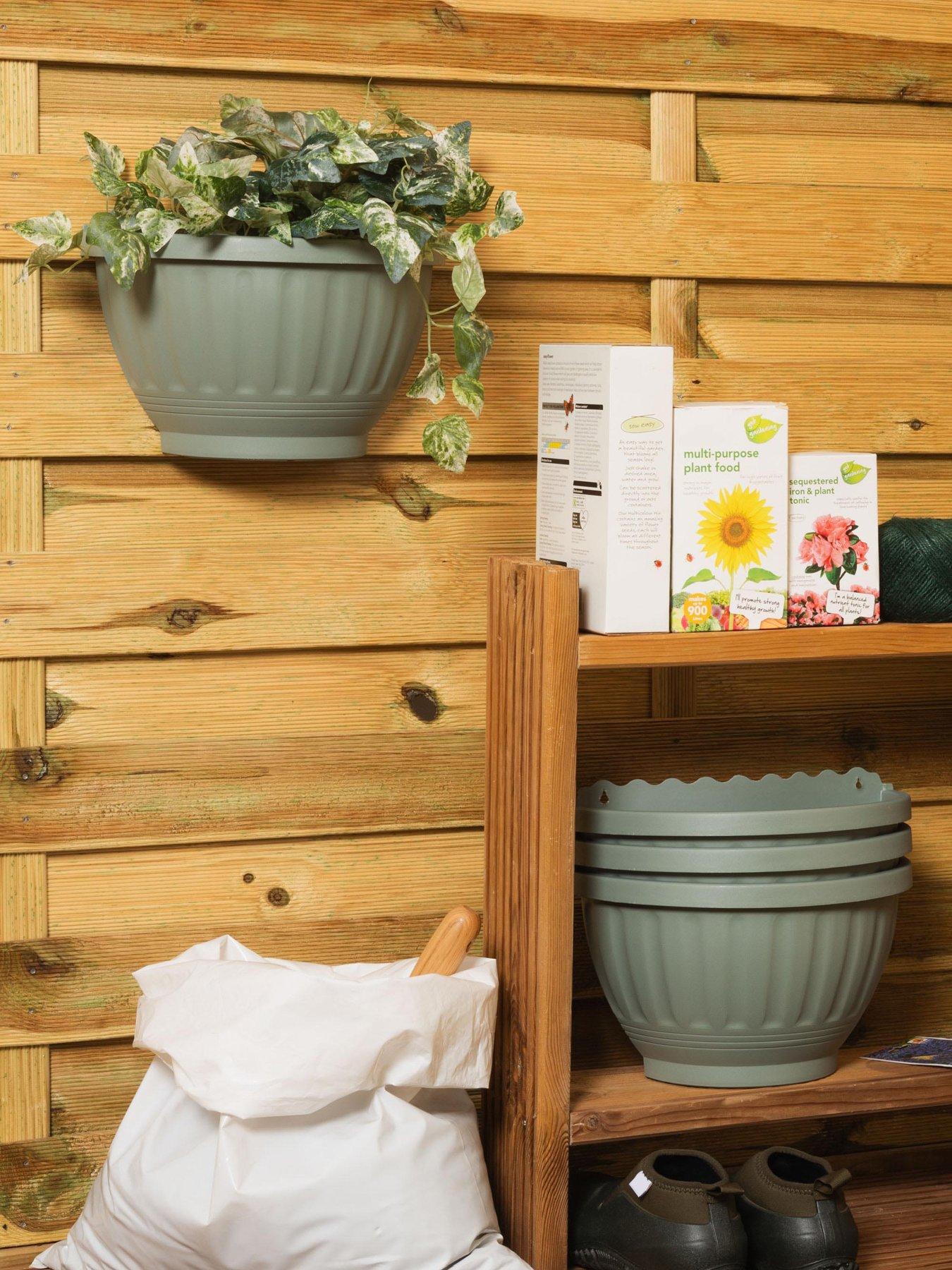 undefined H184 Etruscan 30cm Wall Basket - set of 4