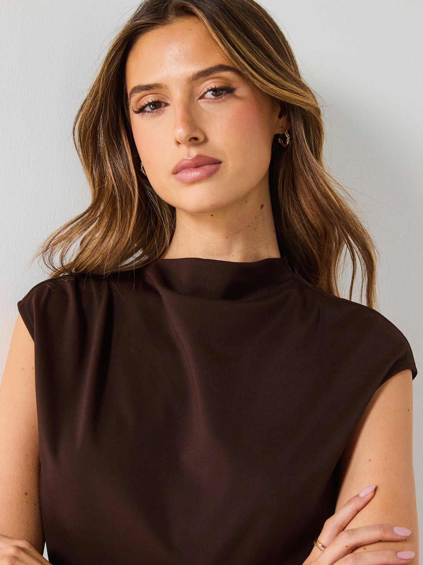  image of mango-candela-t-shirt-brown