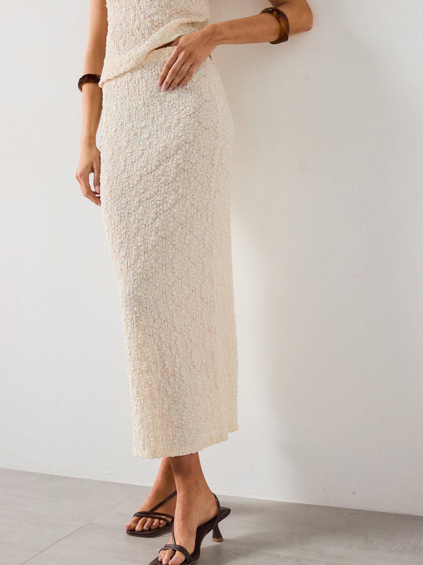 Cream nylon skirt
