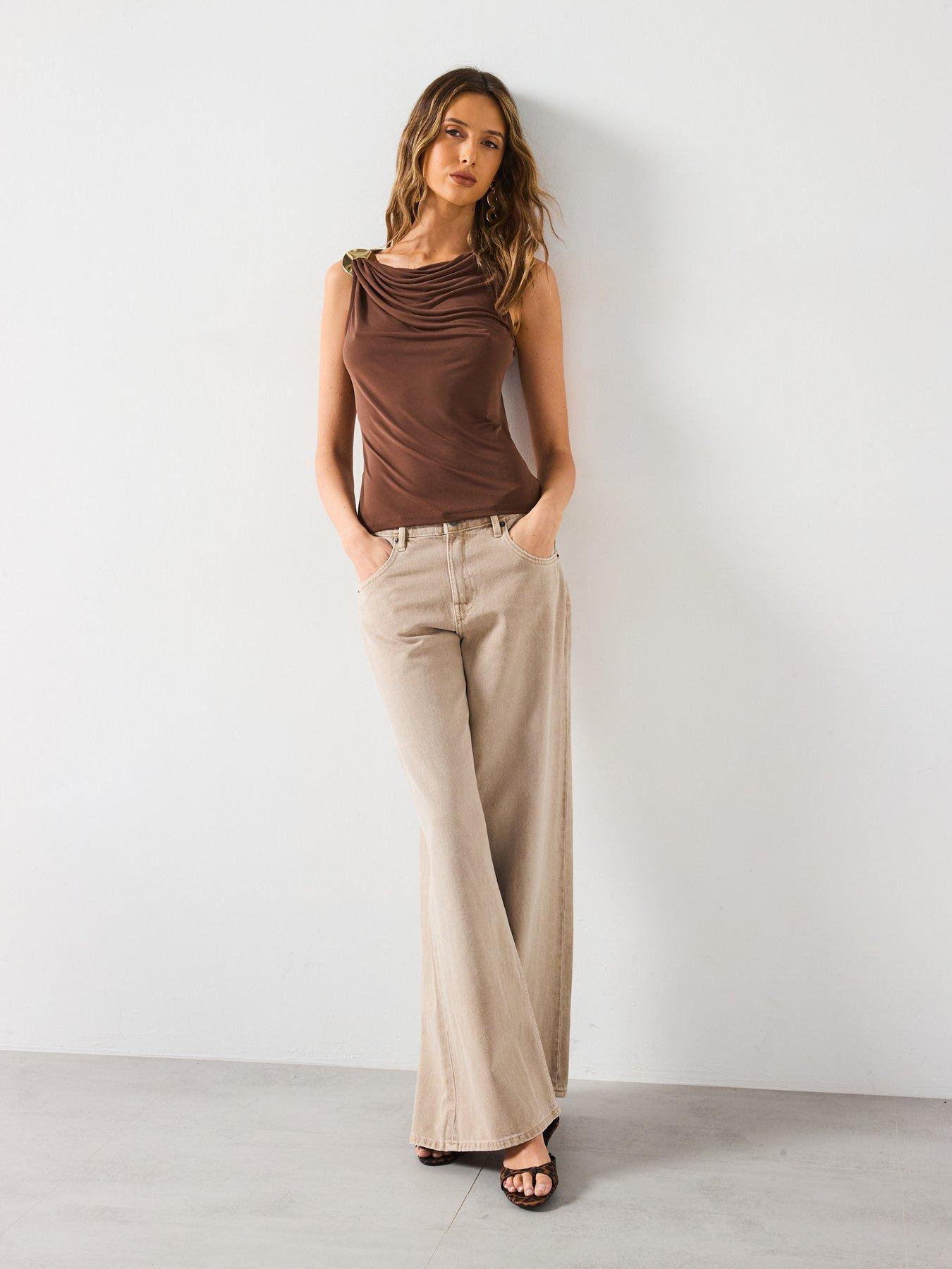 image of mango-fitted-top-with-metallic-detail-brown