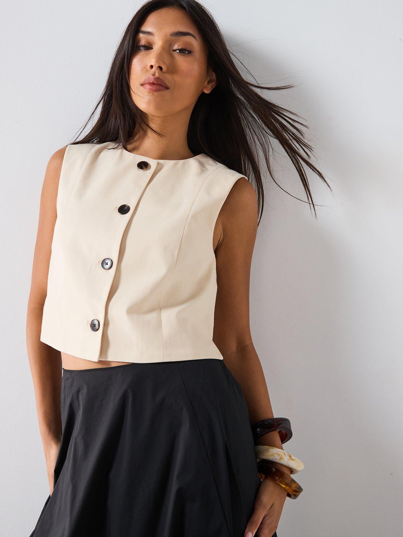  image of mango-cotton-crop-top-with-buttons-cream