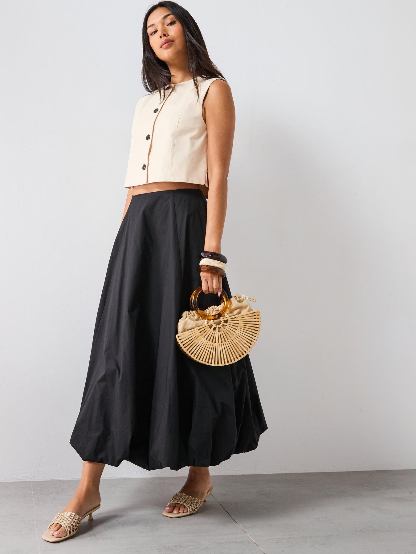  image of mango-cotton-crop-top-with-buttons-cream