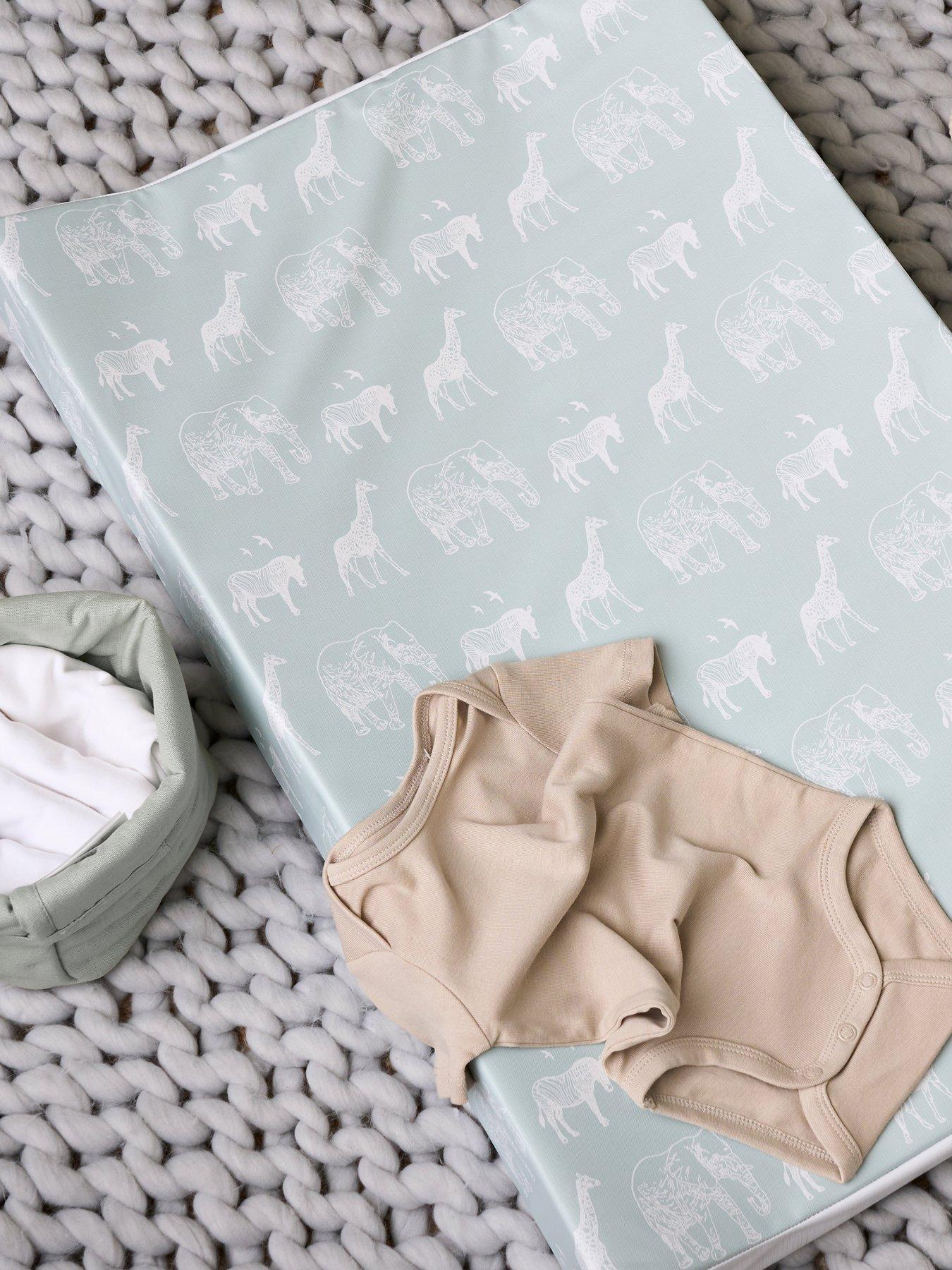 obaby-wedge-changing-mat-safari-sage
