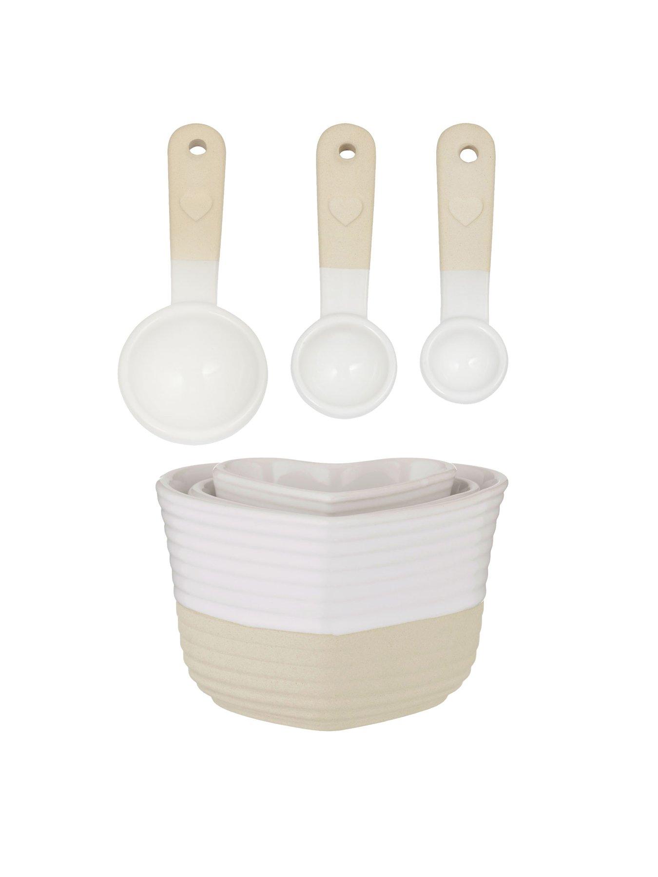 Image 5 of 7 of Mason Cash Rustic Charm 6-Piece Measuring Set