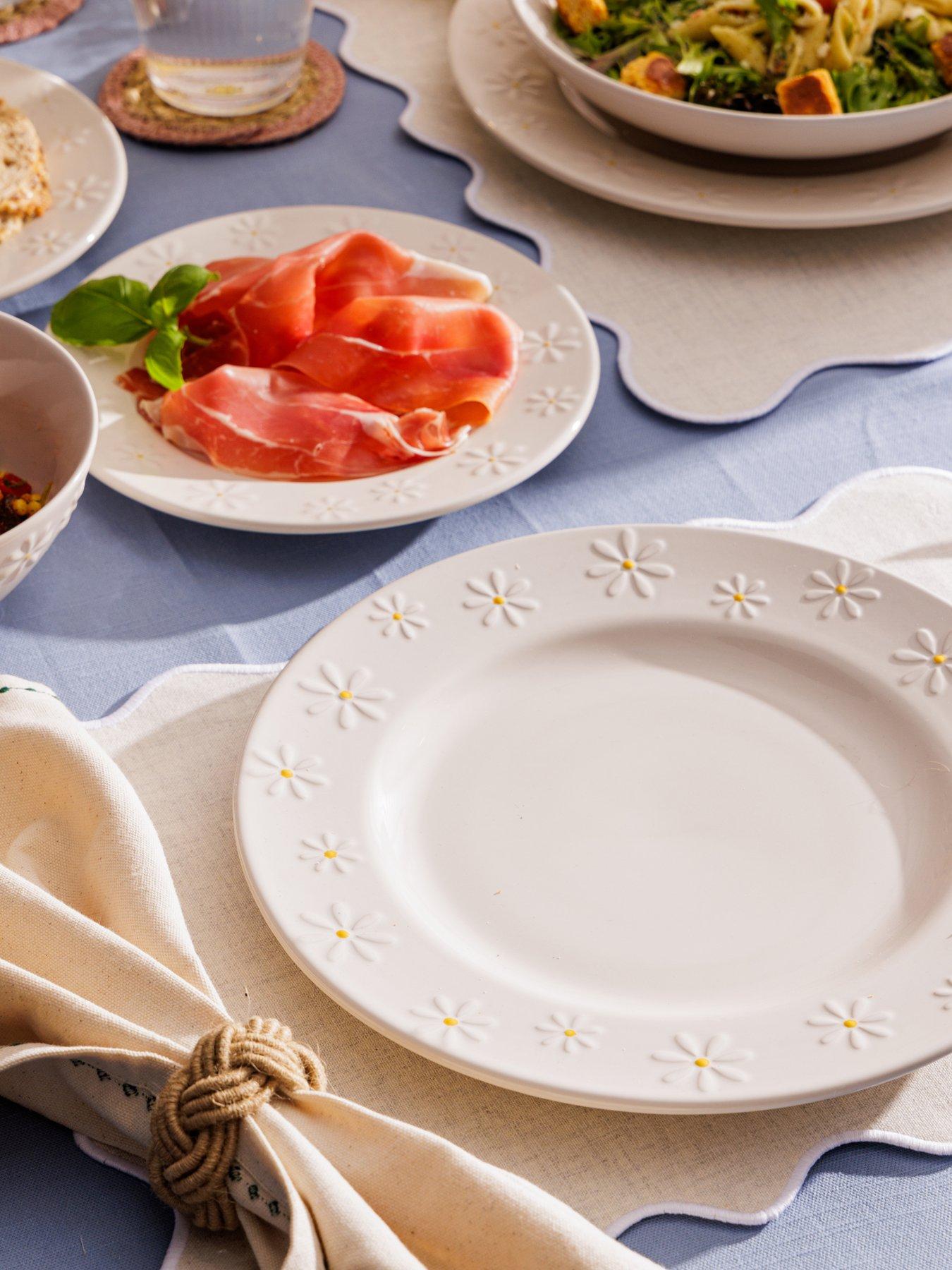 Price & Kensington Daisy 12 Piece Dinner Set