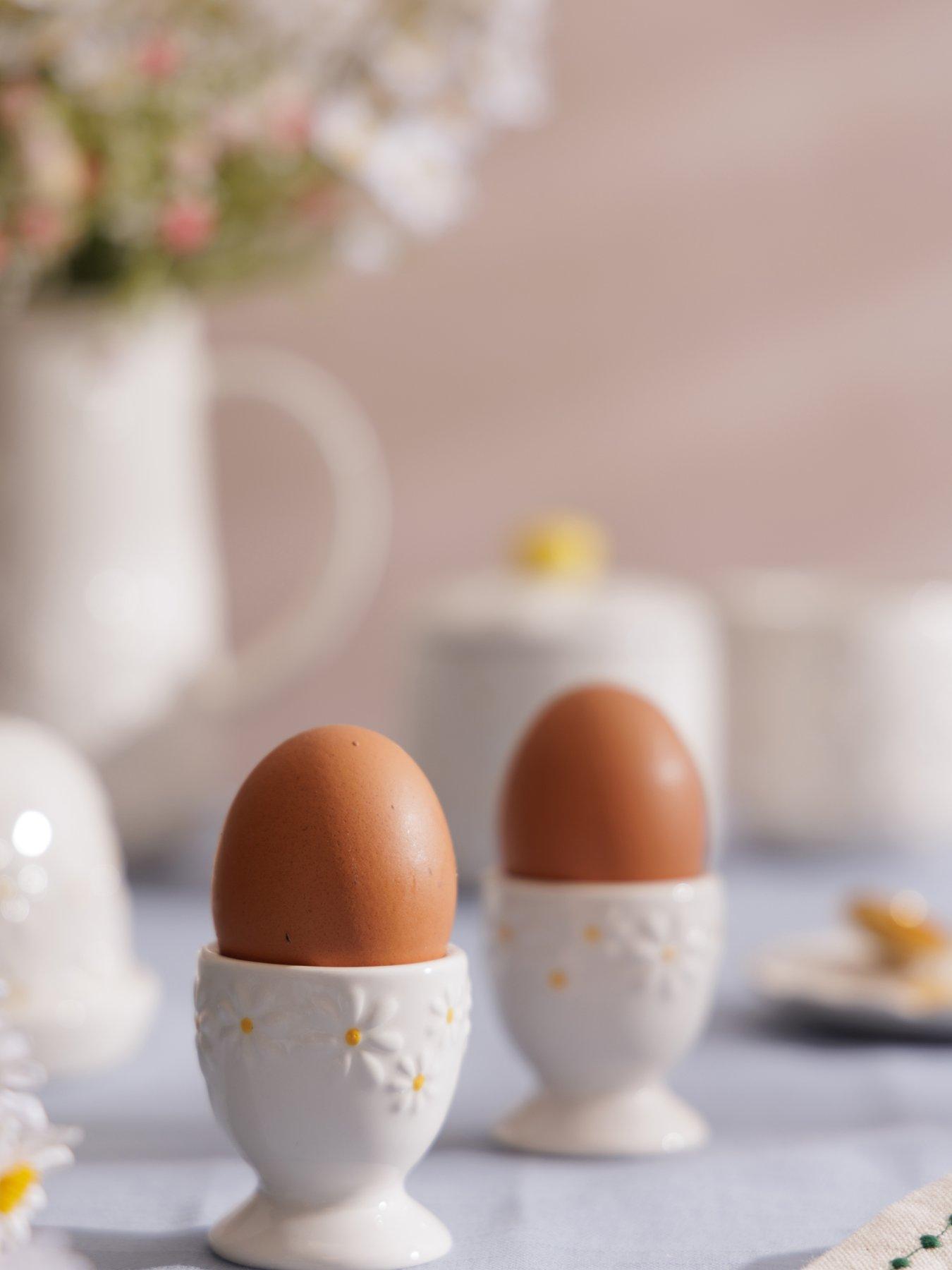 Image 1 of 3 of Price & Kensington Daisy Set of 2 Egg Cups