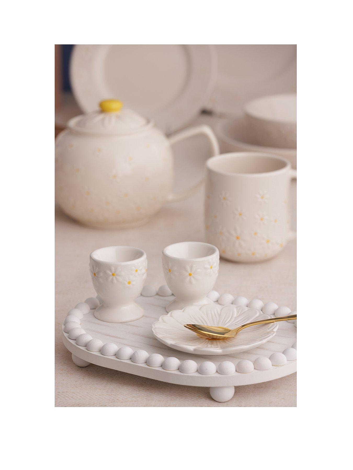 Image 2 of 3 of Price & Kensington Daisy Set of 2 Egg Cups