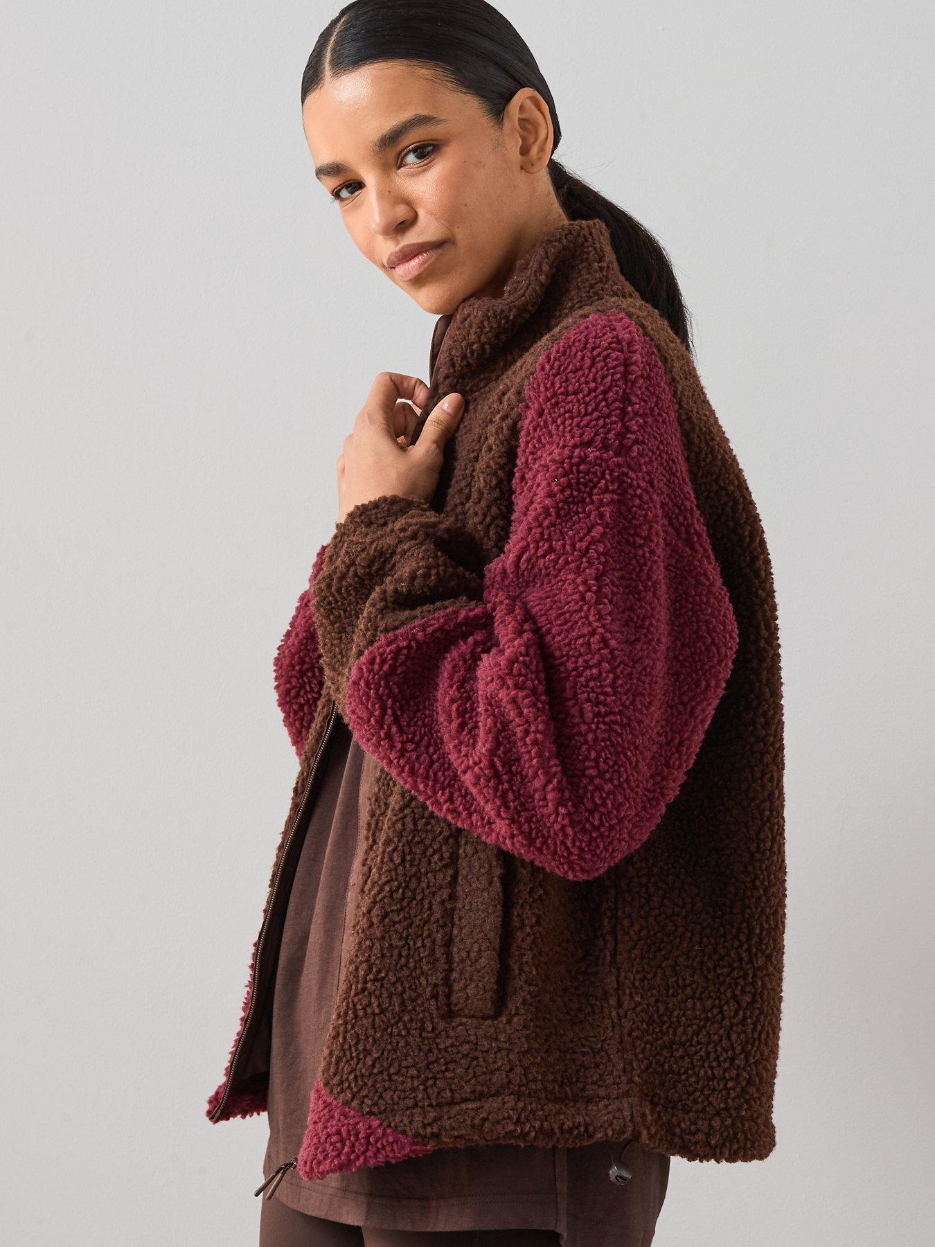 Image 6 of 7 of The Very Collection Colour Block Borg Fleece- Burgundy