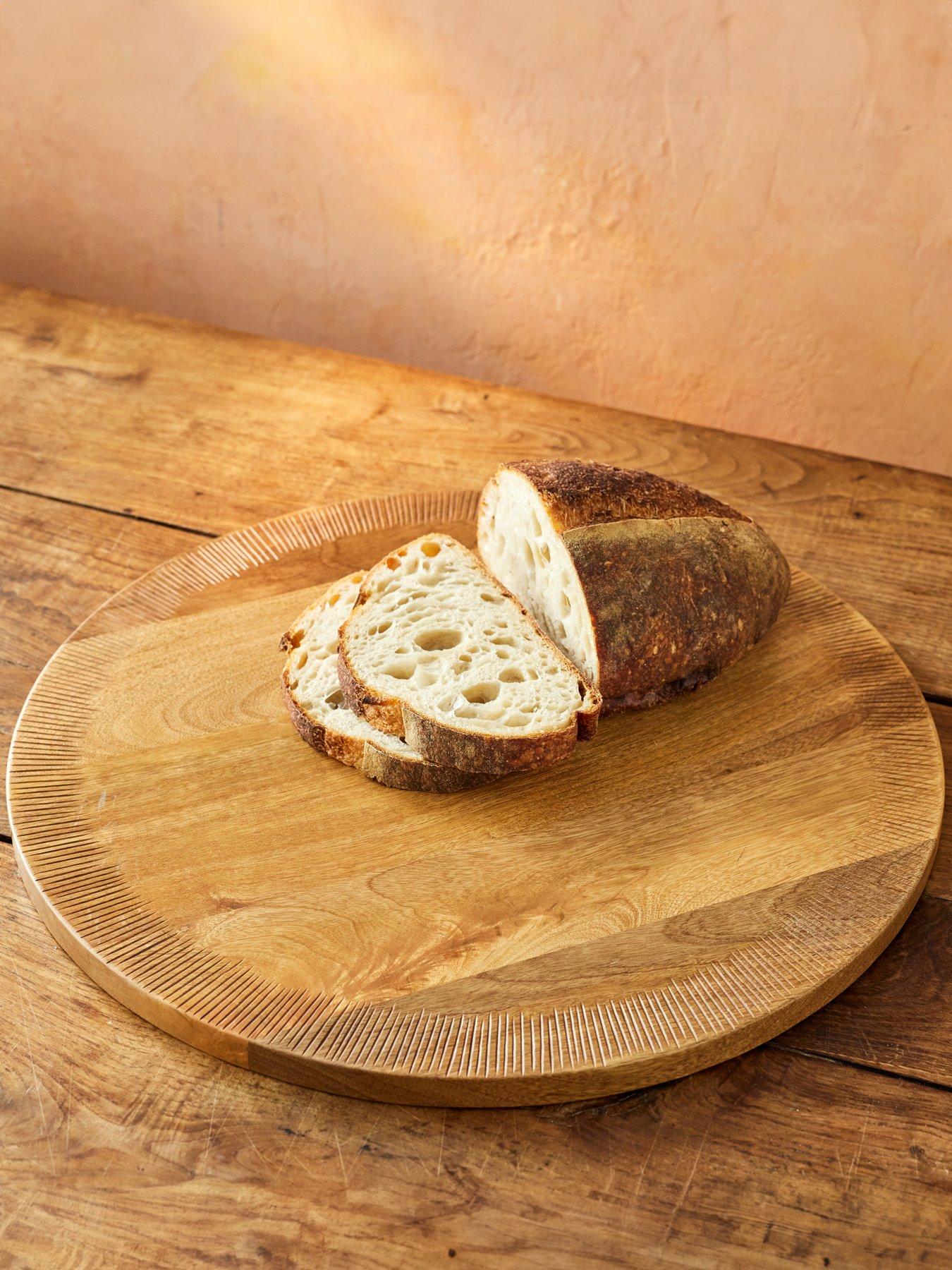 jamie-oliver-big-love-round-wooden-platter