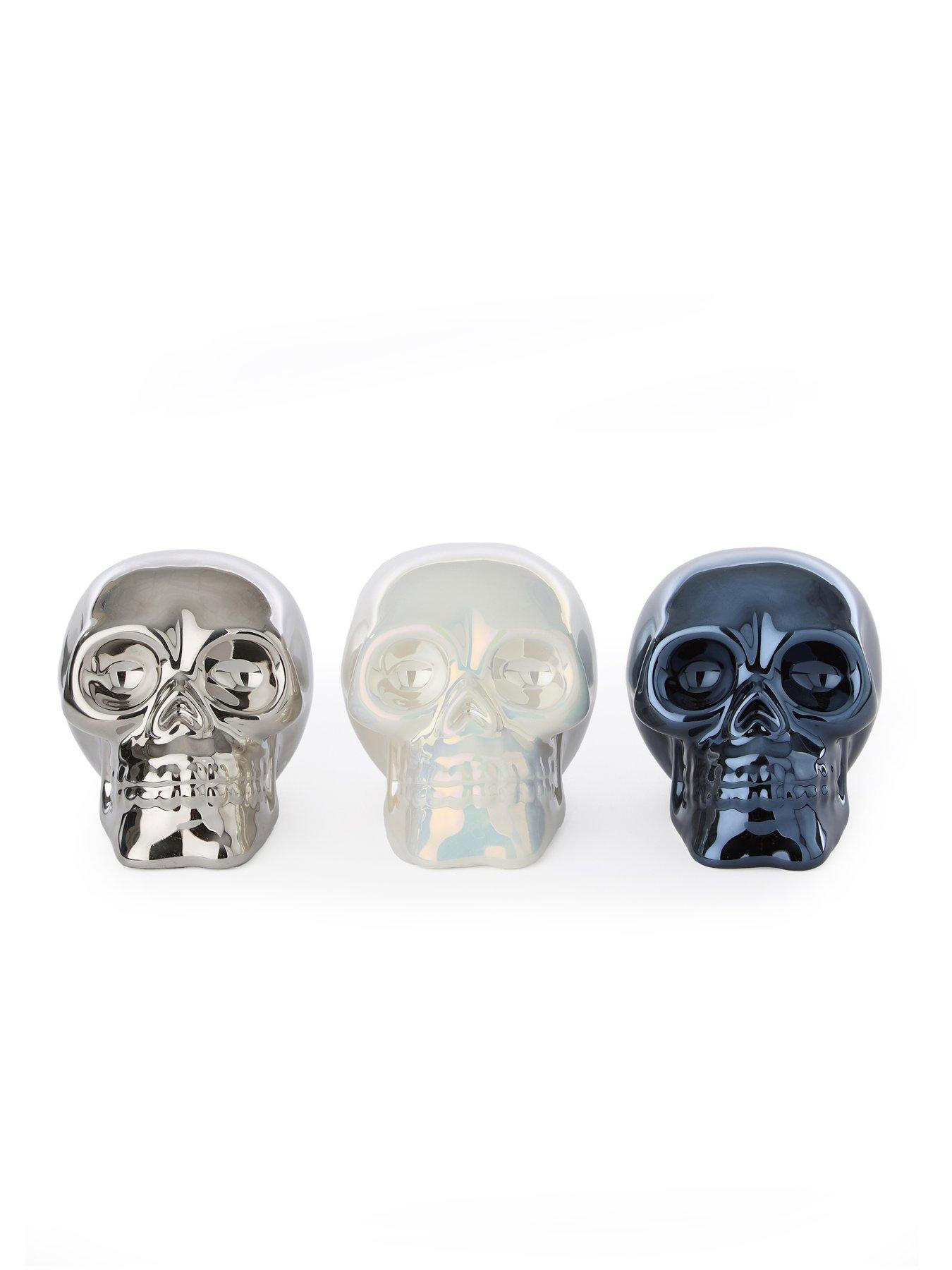 Image 2 of 5 of Very Home Set of 3 Ceramic Skull Halloween&nbsp;Decorations