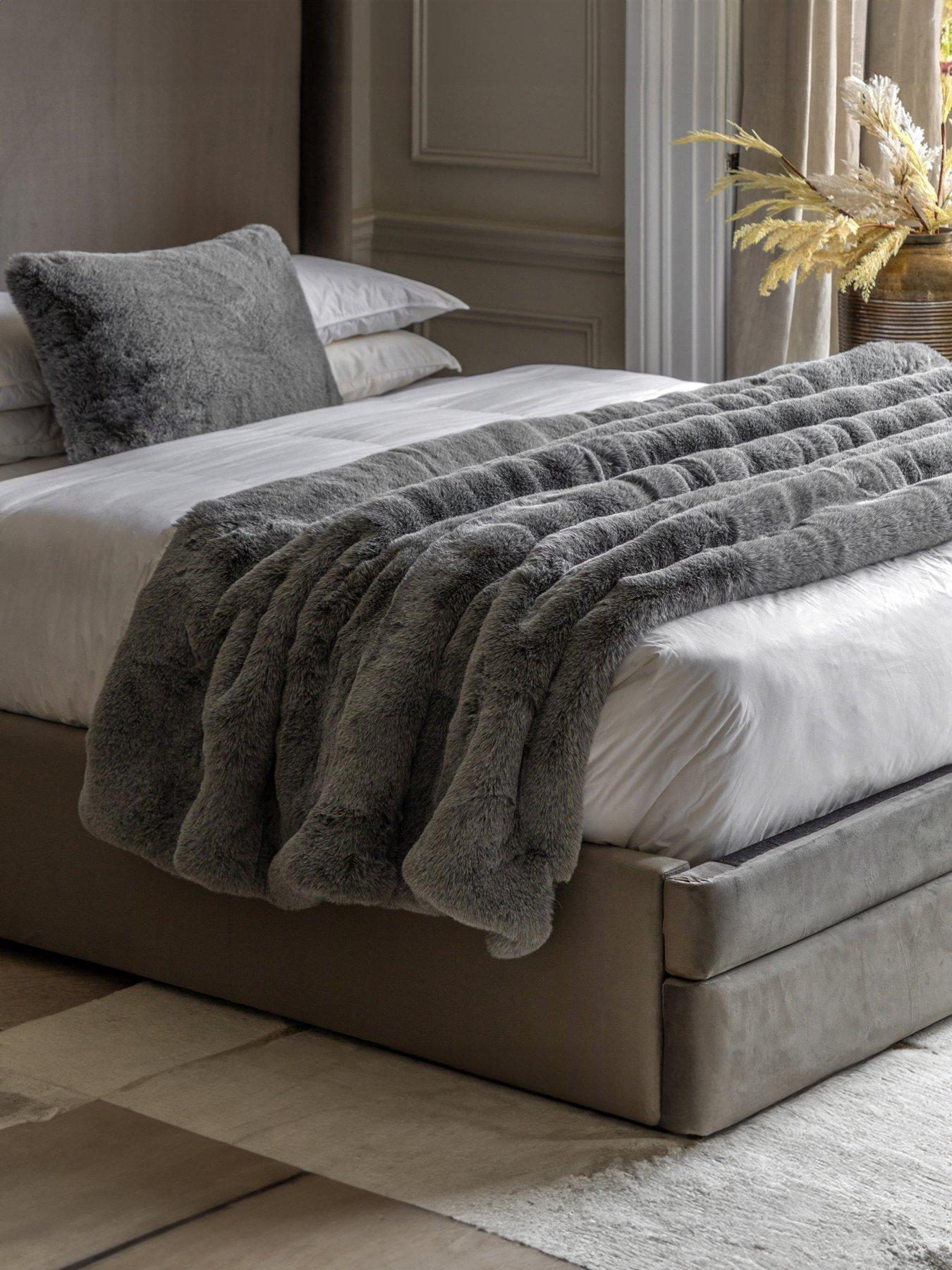 undefined Roscoe Faux Fur Throw - Smoke Grey