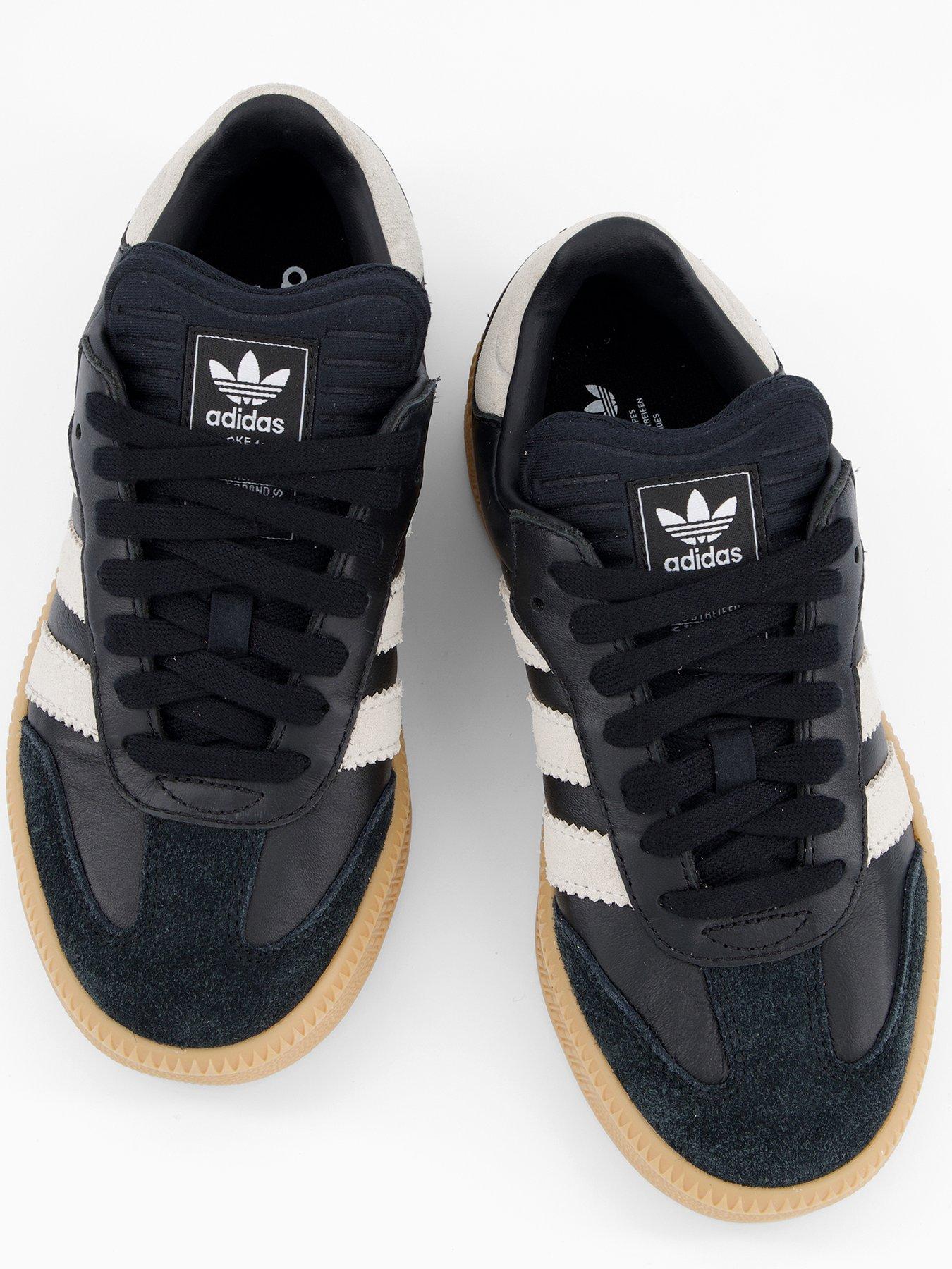 Image 3 of 7 of adidas Originals Junior Samba XLG Trainers - Black