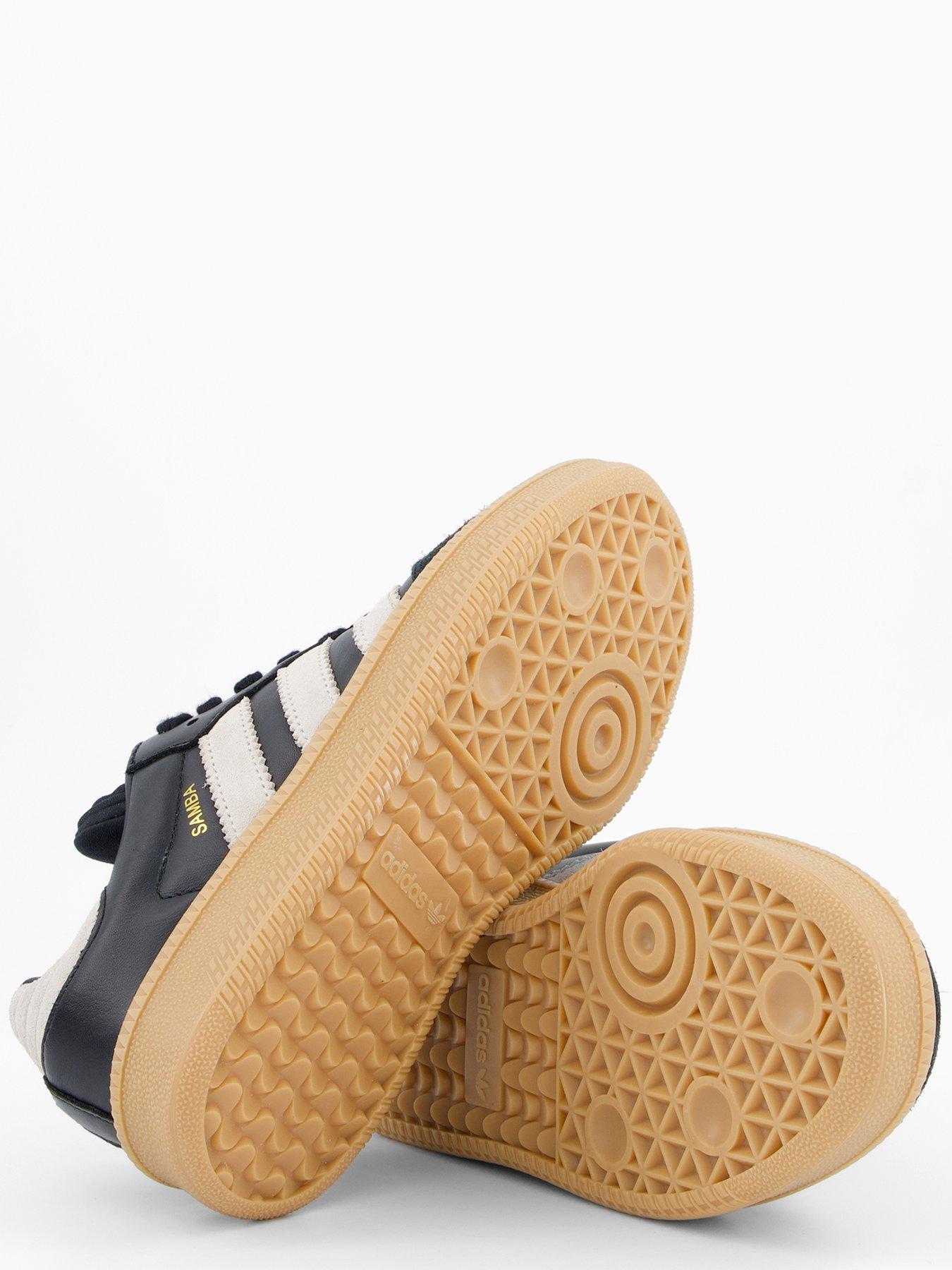 Image 4 of 7 of adidas Originals Junior Samba XLG Trainers - Black