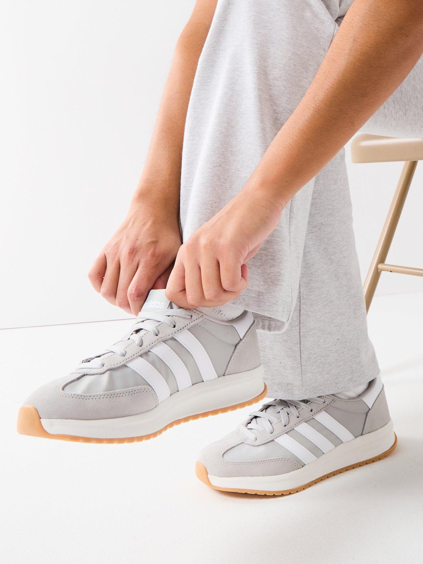 adidas Sportswear Women's Run 70S Trainer - Grey
