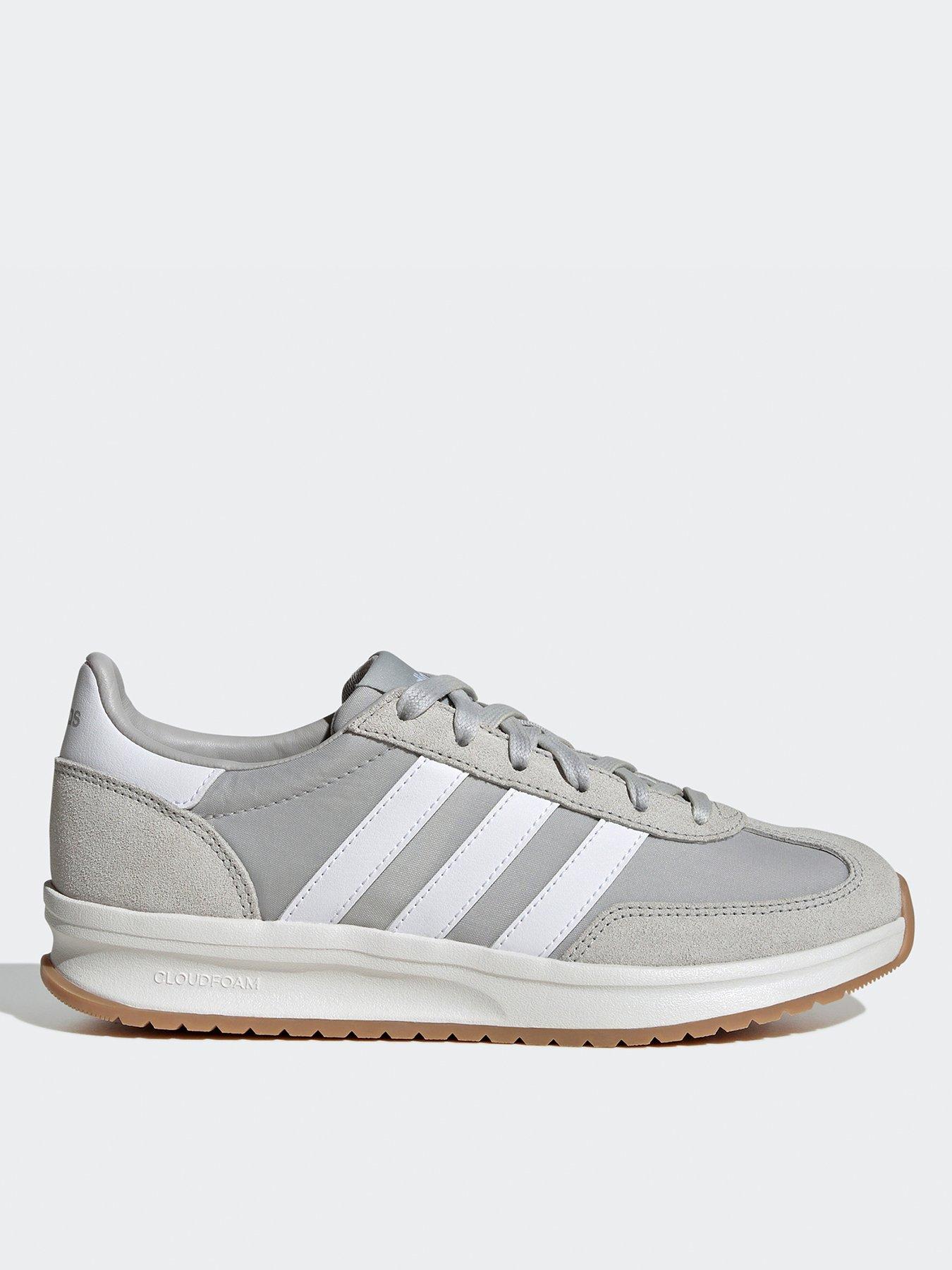undefined Women's Run 70S Trainer - Grey