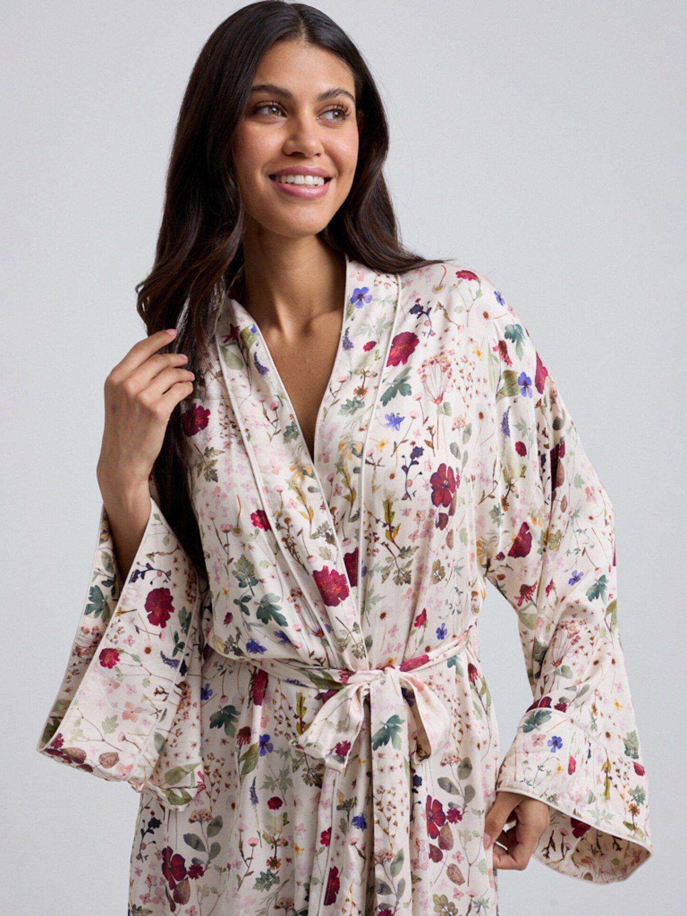 lily-lionel-corina-floral-print-robe-ecru