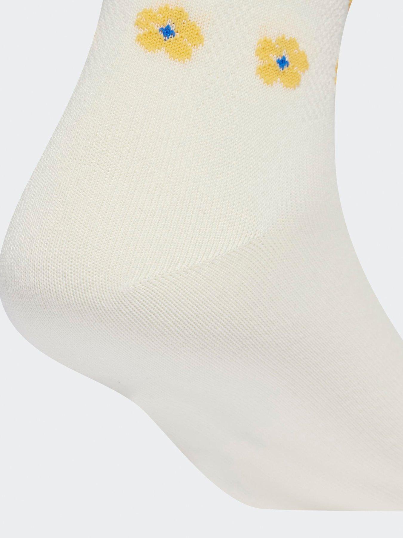 Image 4 of 4 of adidas Originals Women's Liberty Crew Socks 2 Pack - Off White