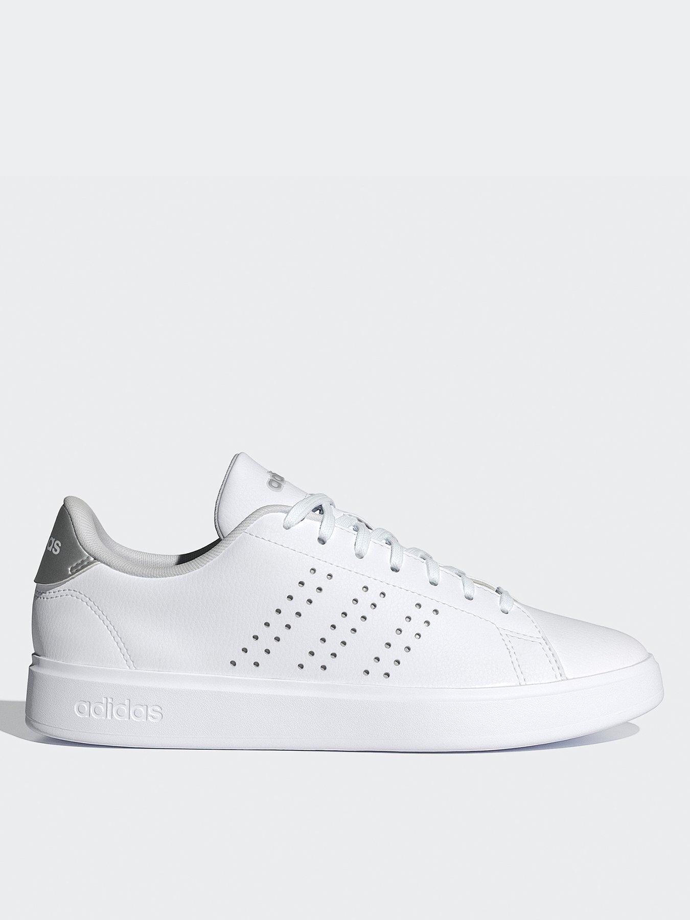 undefined Women's Advantage 20 Trainers - White