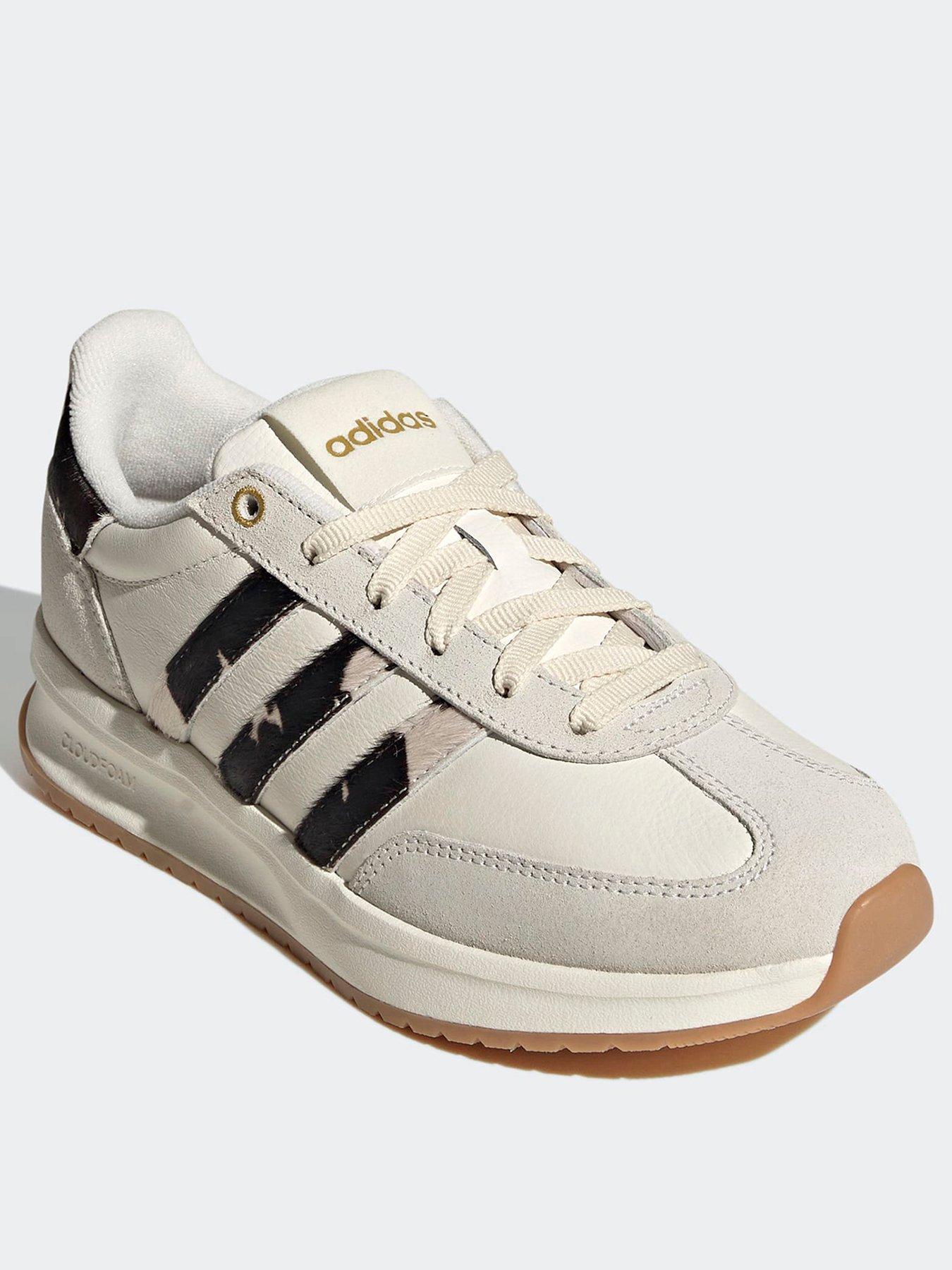 Image 2 of 7 of adidas Sportswear Women's Run 70s 2.0 Trainers - White