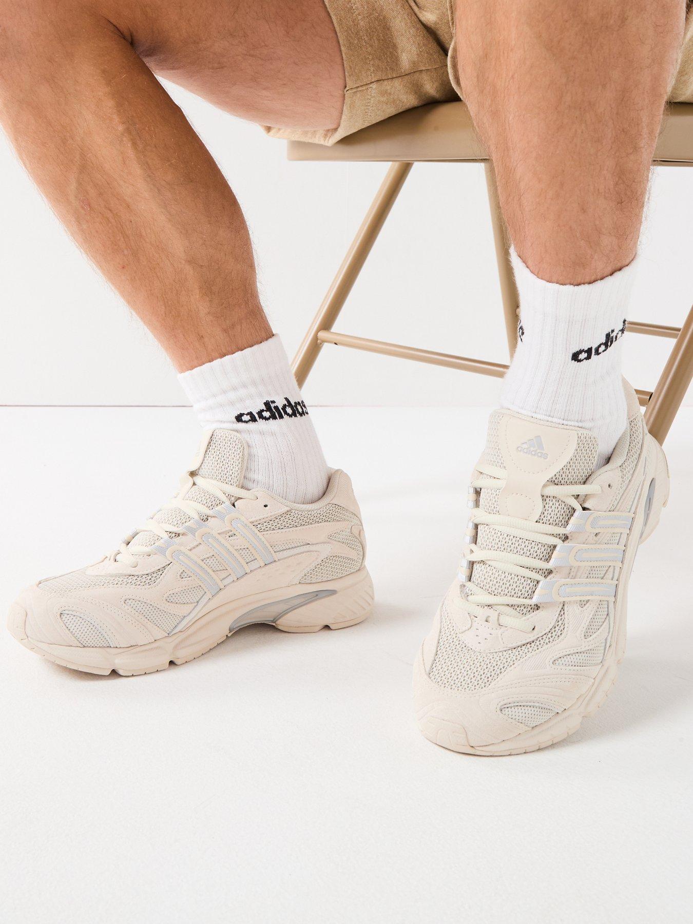 undefined Men's Temper Run 2 Trainers - Beige