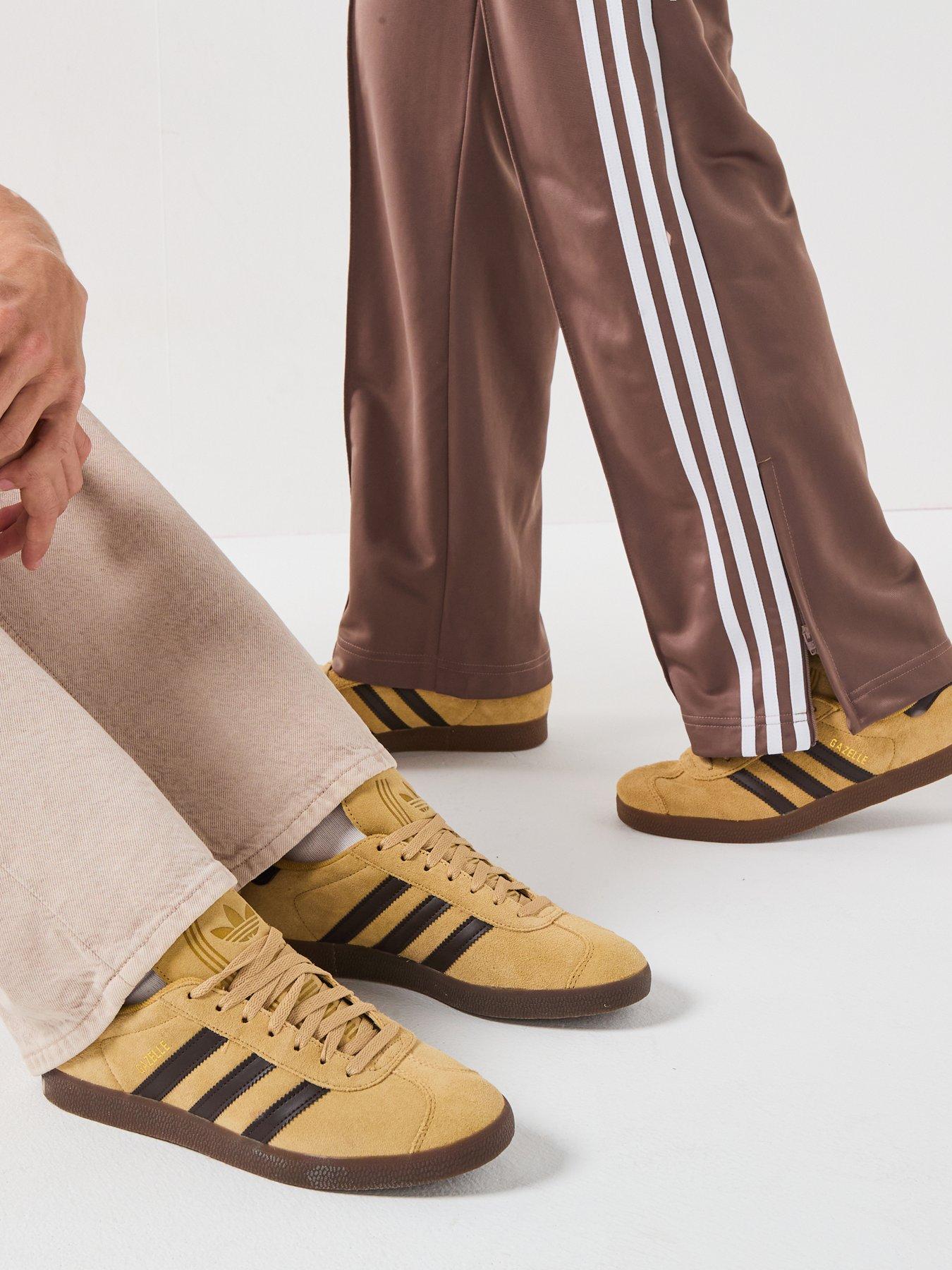Image 1 of 7 of adidas Originals Unisex Gazelle Trainers - Beige
