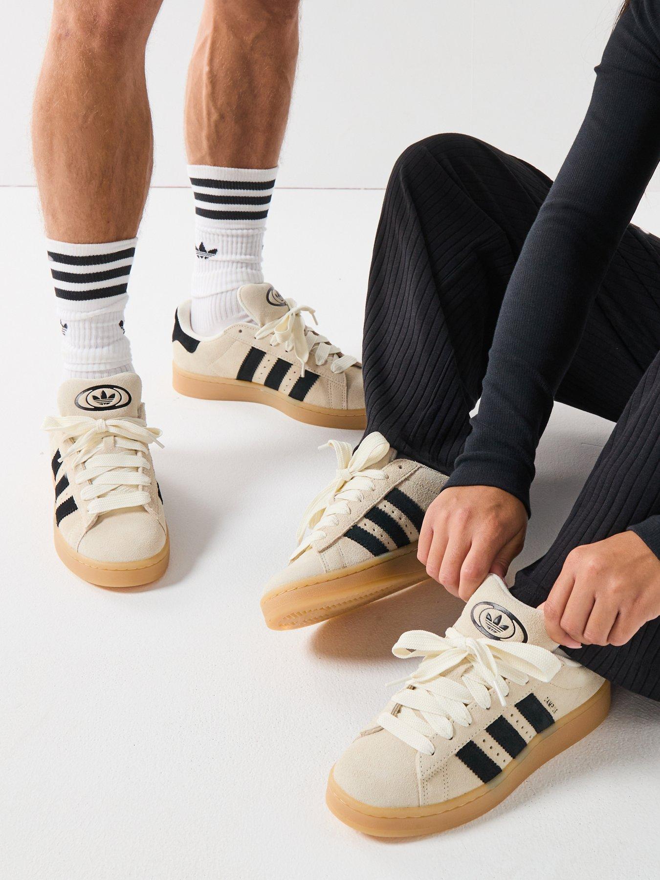 undefined Unisex Campus 00S Trainers - Off Gum/White