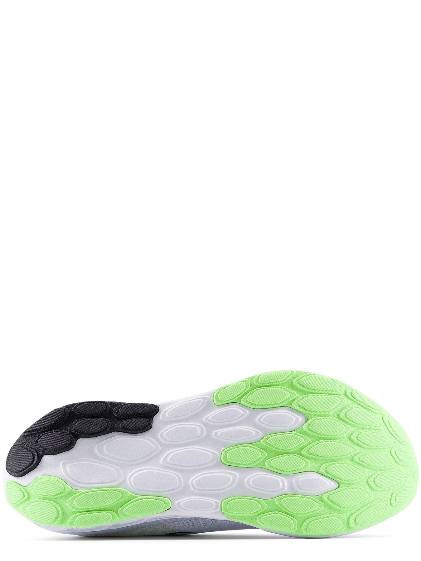  image of new-balance-mens-running-fresh-foam-520-v9-trainers-white