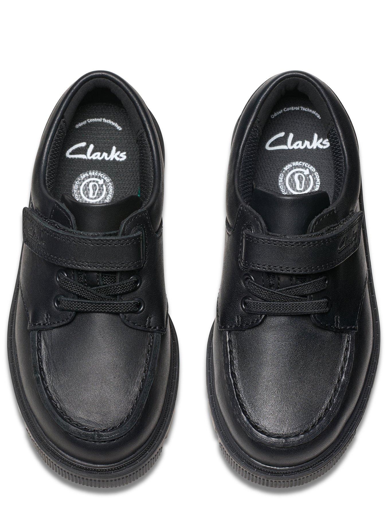  image of clarks-lorcam-edge-k-juniornbsp--black