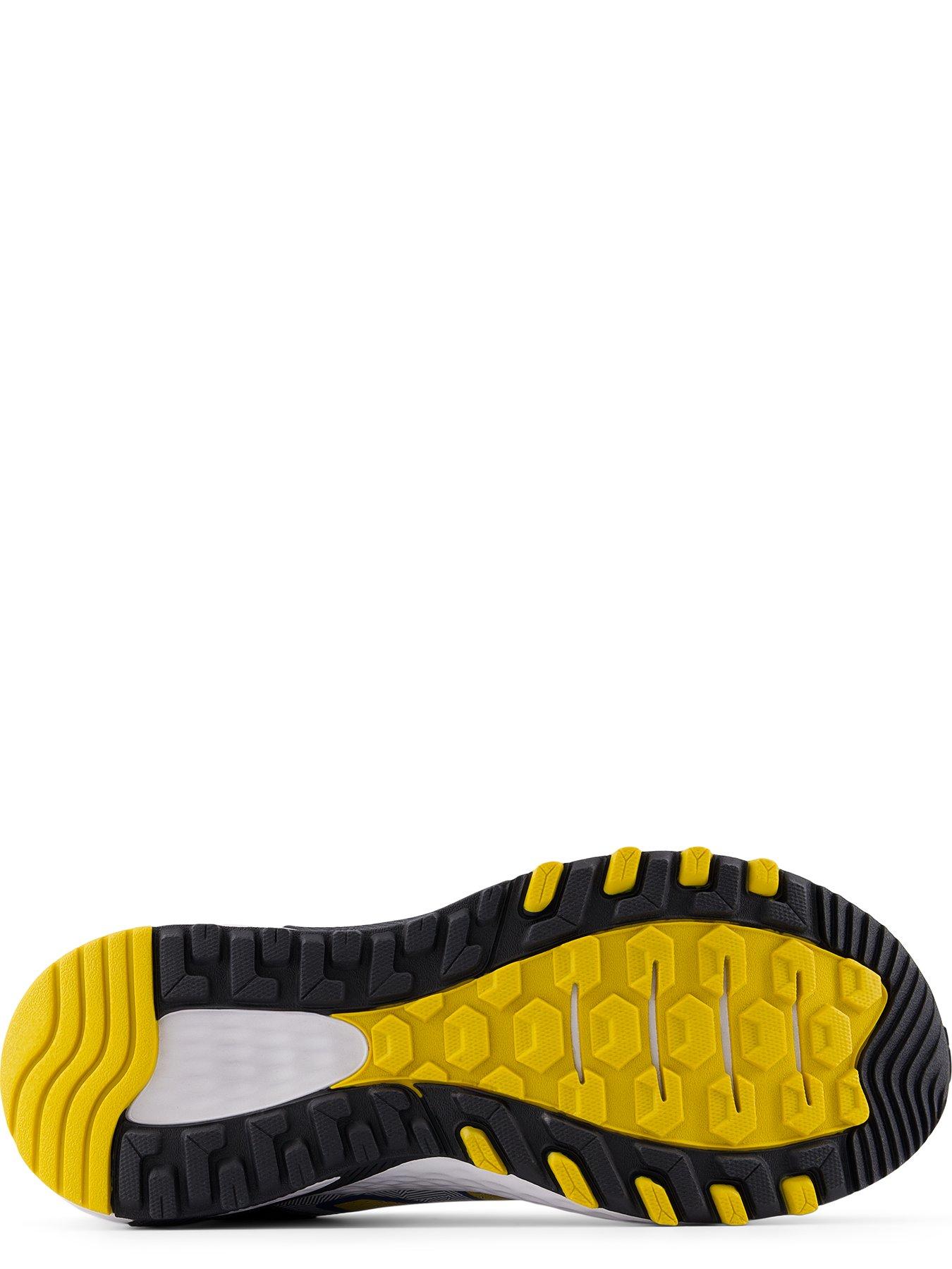  image of new-balance-mens-trail-running-410-v8-trainers-grey