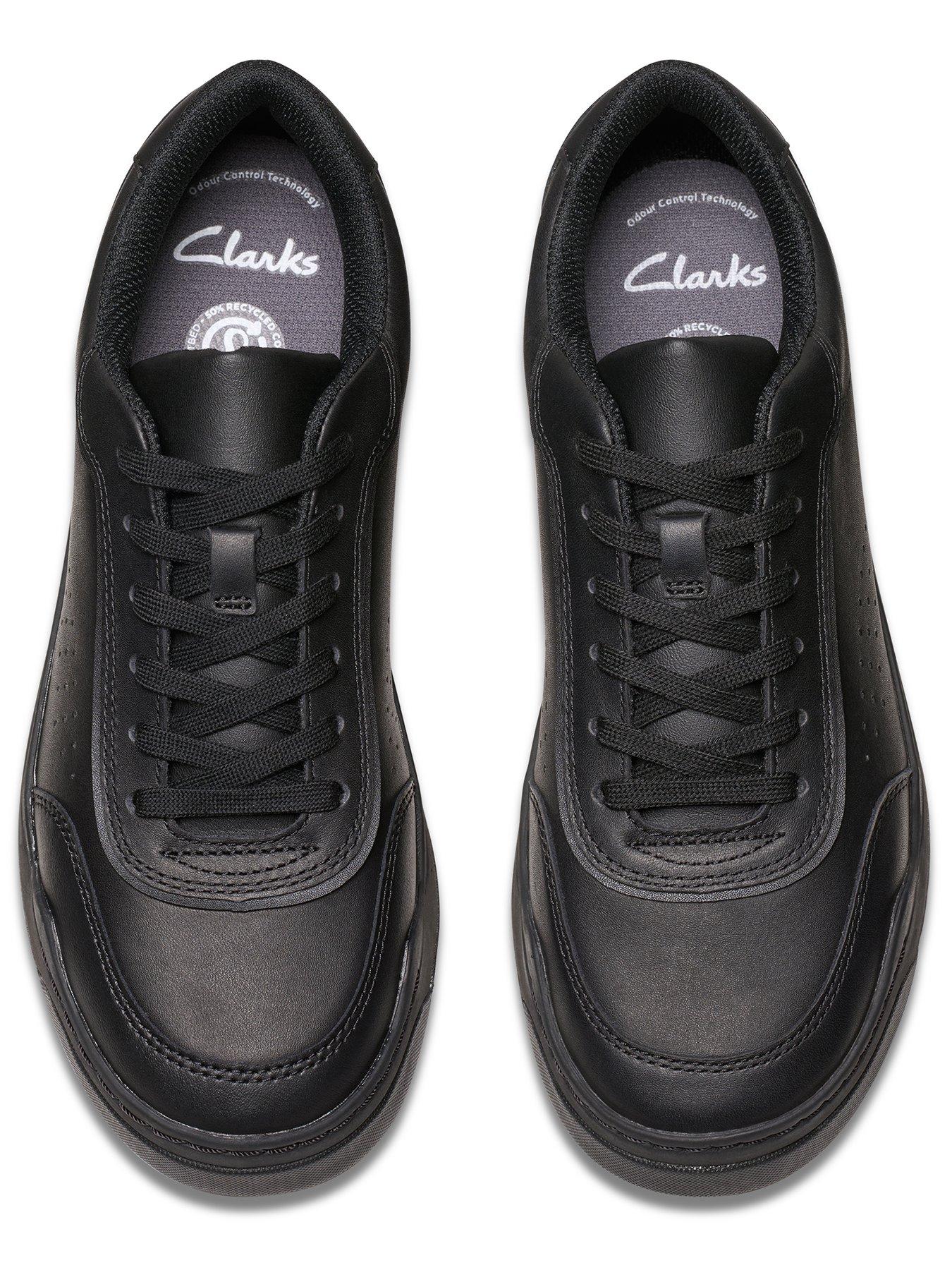 Image 4 of 7 of Clarks Urban Solo O Older/junior