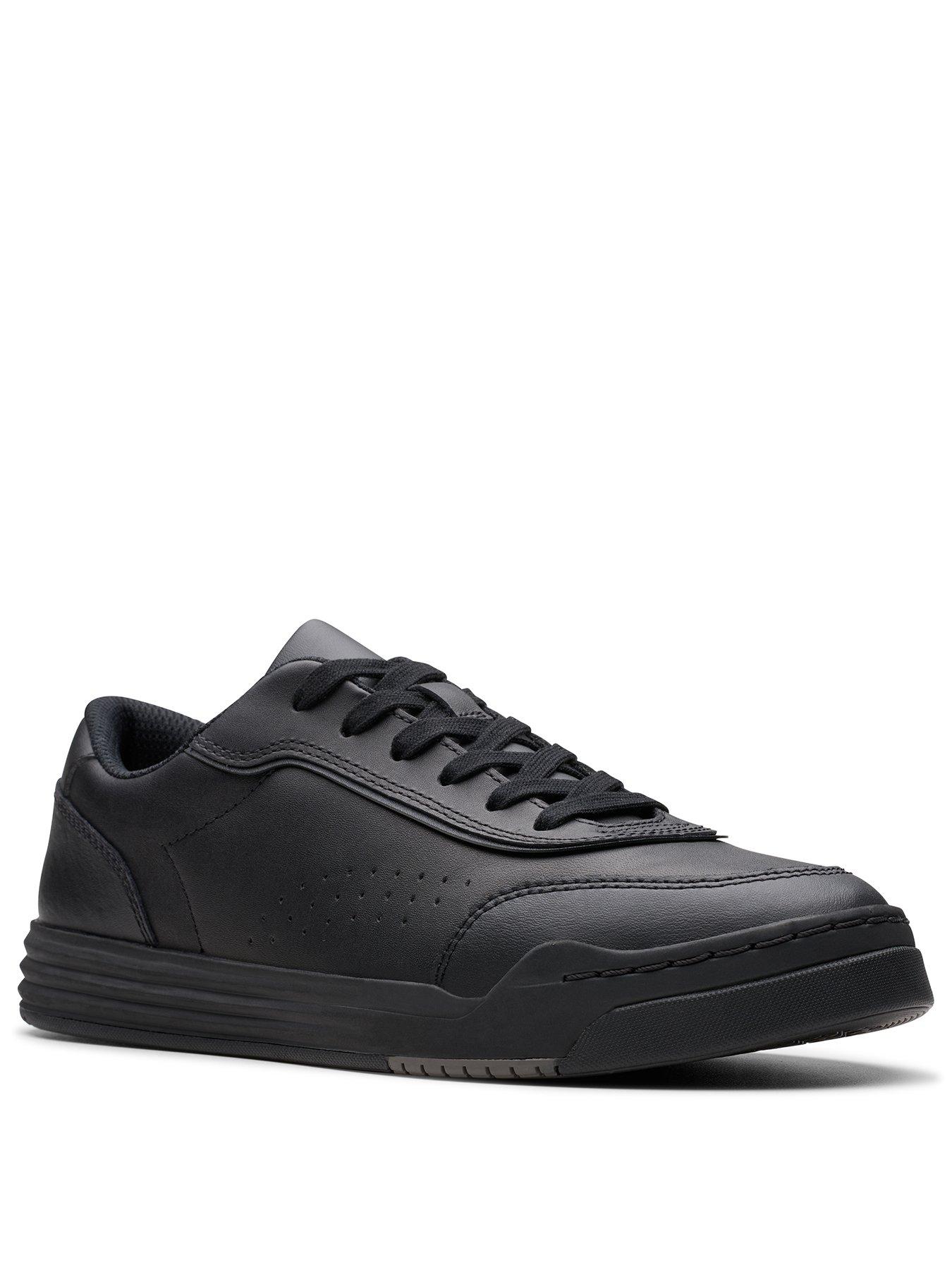 Image 2 of 7 of Clarks Urban Solo O Older/youth&nbsp;- Black