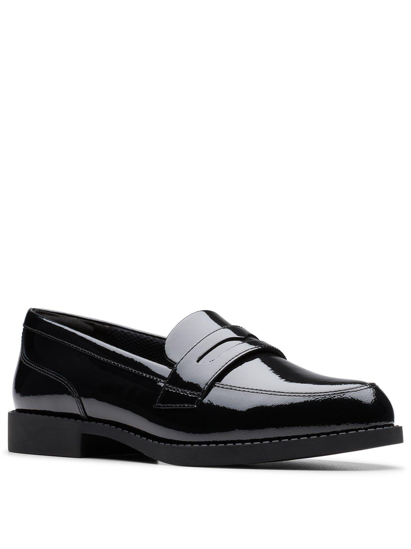 Image 2 of 6 of Clarks Tapa Edge Y. Youth&nbsp;- Black