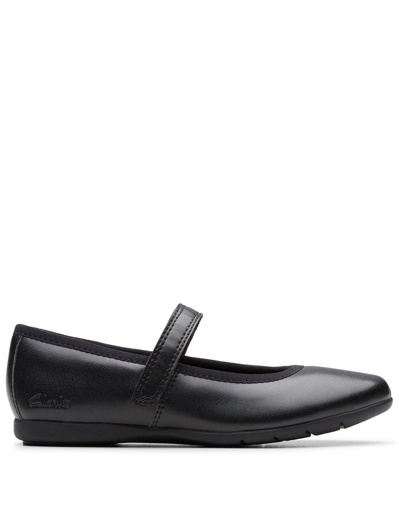 Image 1 of 6 of Clarks Dance Wish K. Older/junior&nbsp;- Black