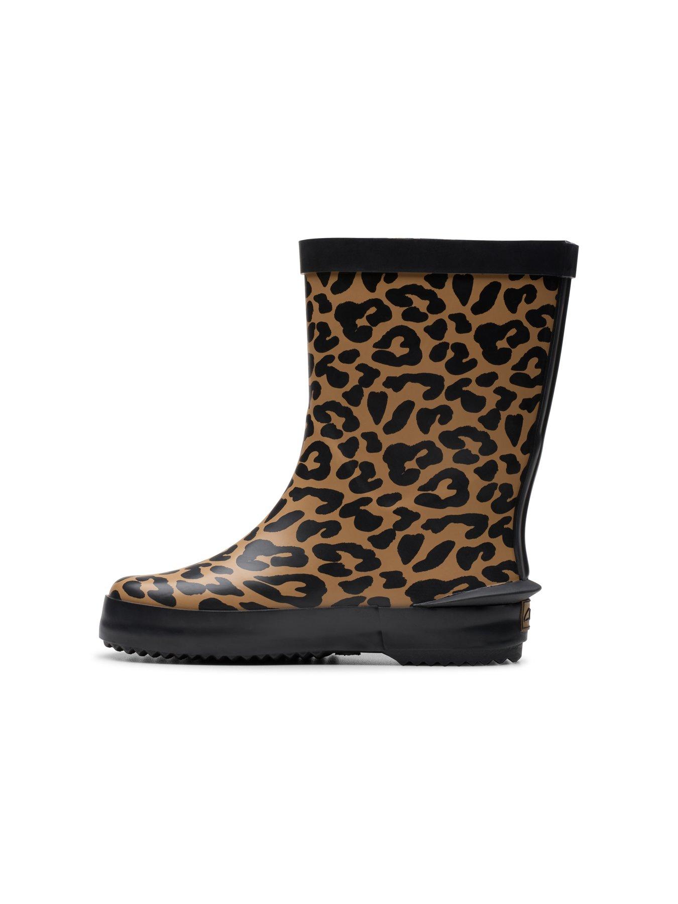Image 6 of 6 of Clarks Tarri Run 2 T.