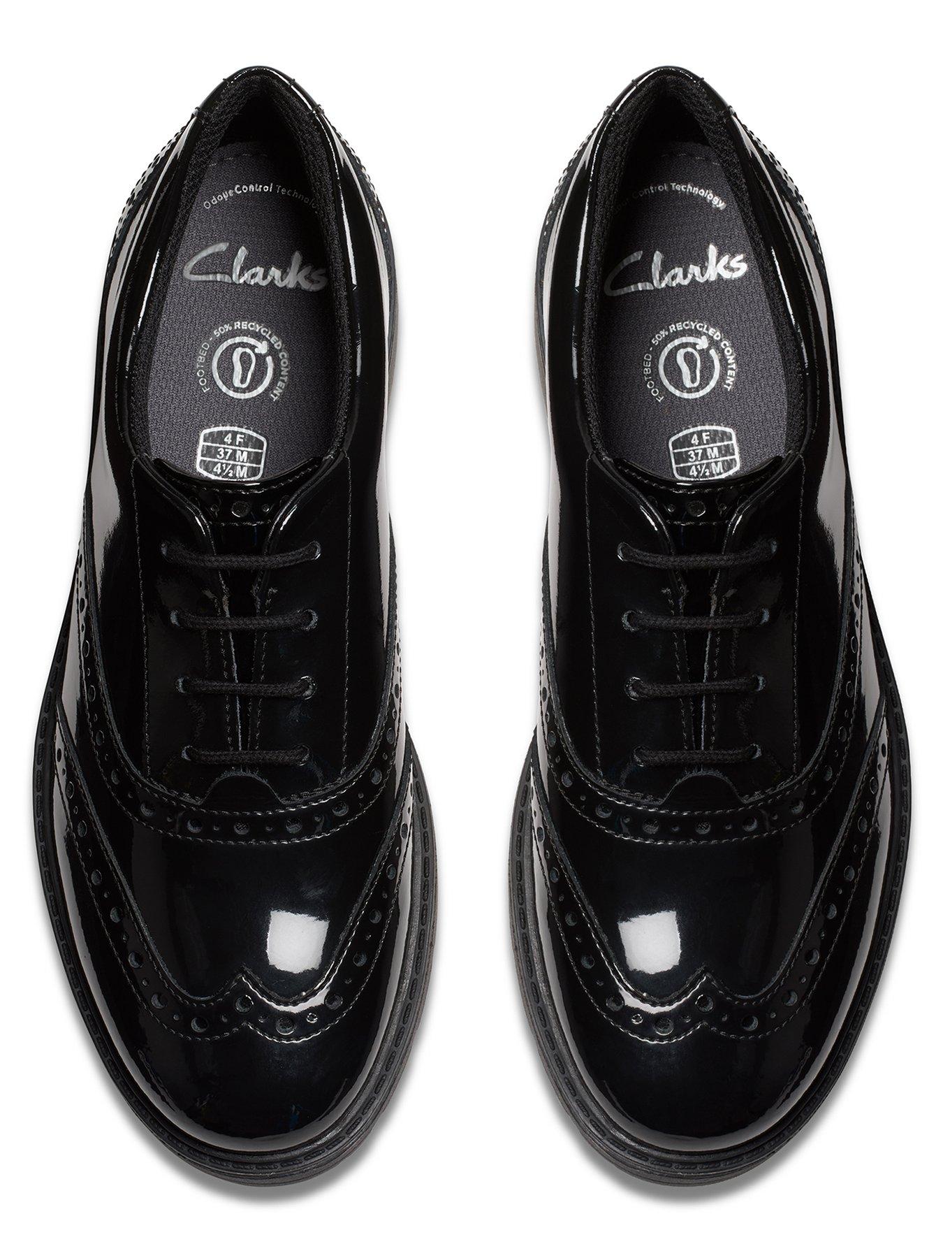  image of clarks-loxham-broguenbspyouthnbsp--black