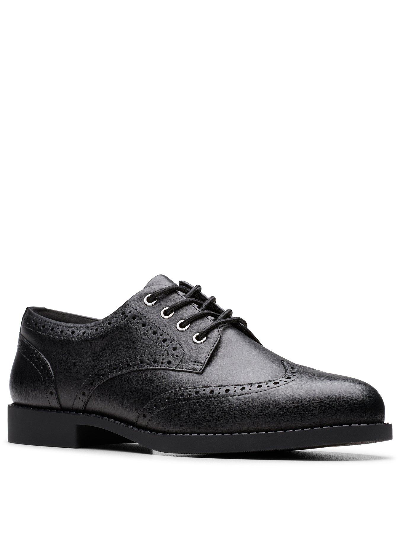  image of clarks-tapa-pure-y-youthnbsp--black