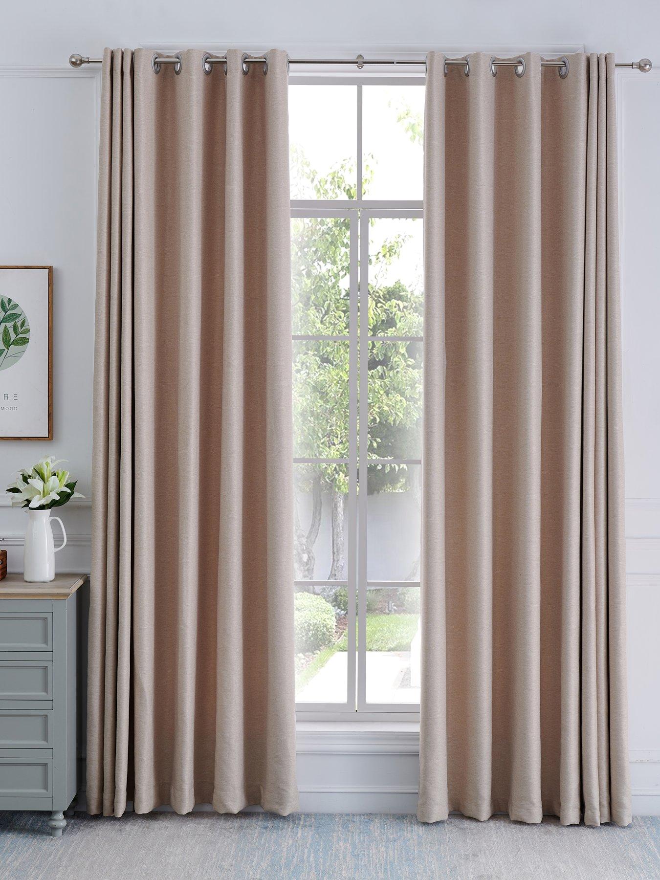 Image 3 of 6 of The Very Collection Extendable Curtain Pole with Ball Finials