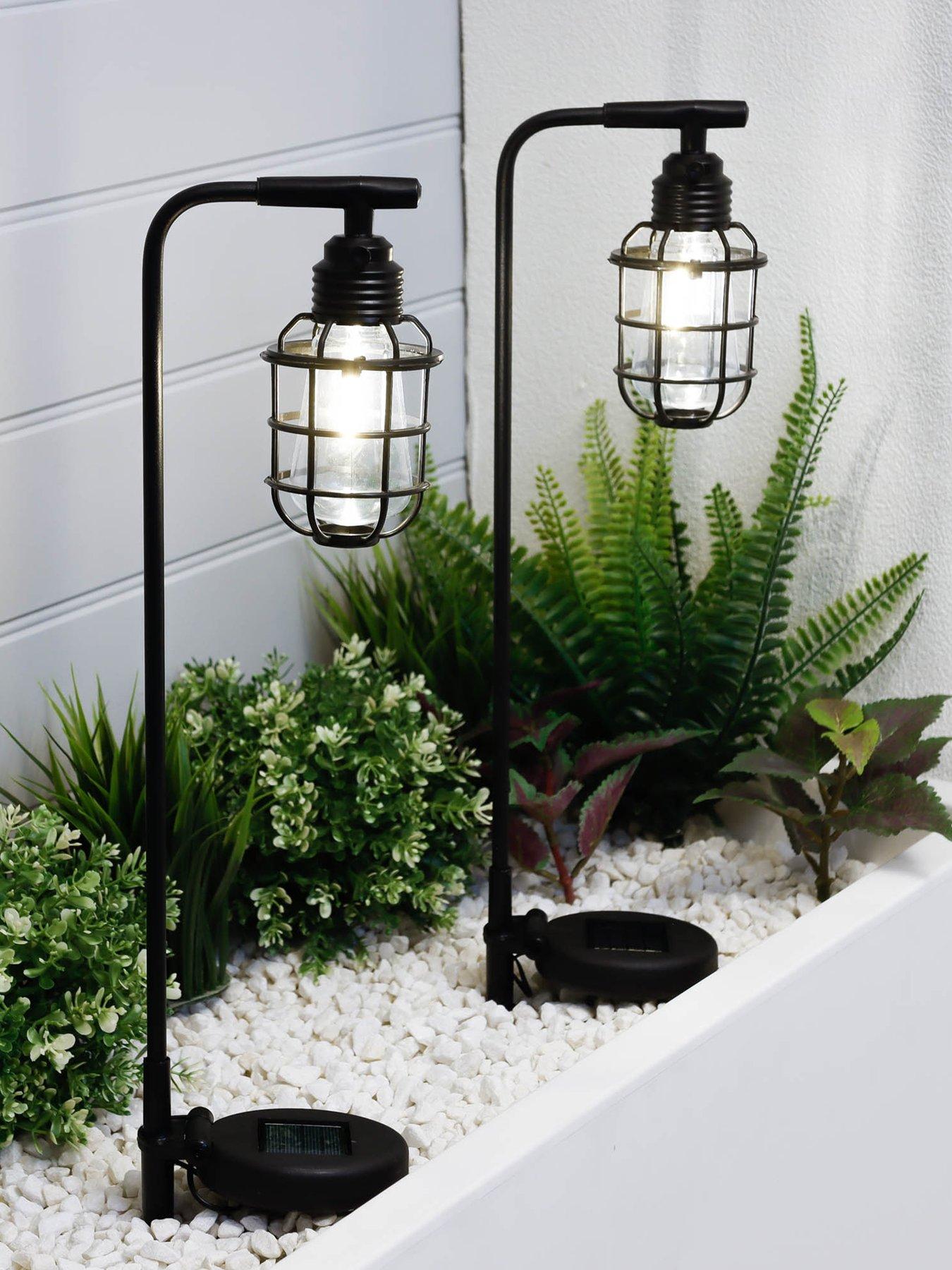 streetwize-timeless-solar-lights