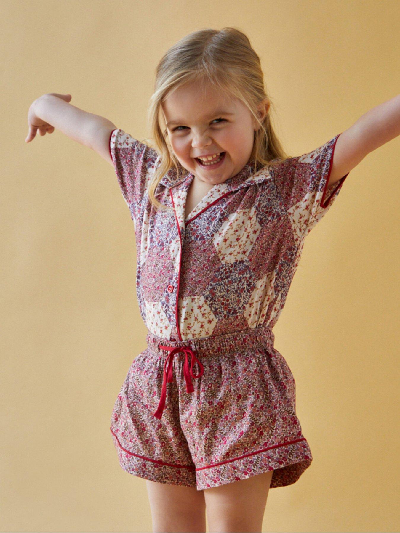 lily-lionel-girls-keira-short-sleeve-aster-patchwork-print-pyjama-set-pink