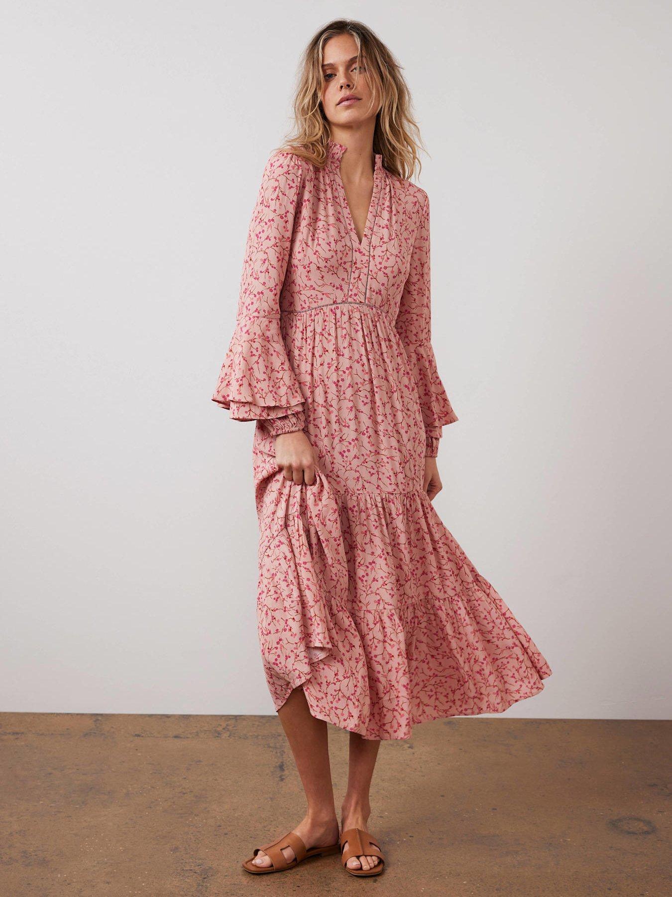 undefined Floral Print Maxi Dress - Pink