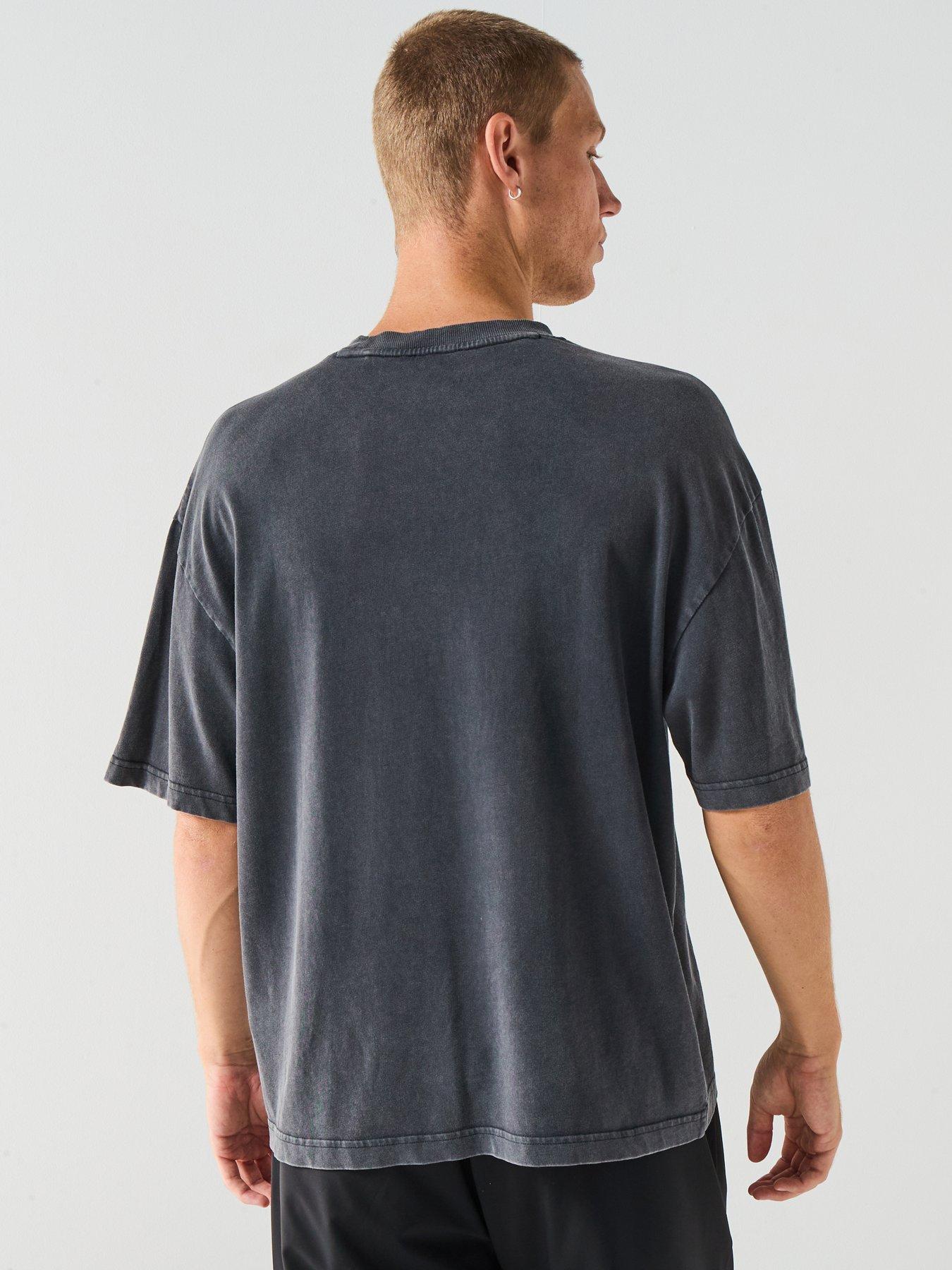  image of hugo-oversized-fit-darfel-acid-washed-pocket-t-shirt-black